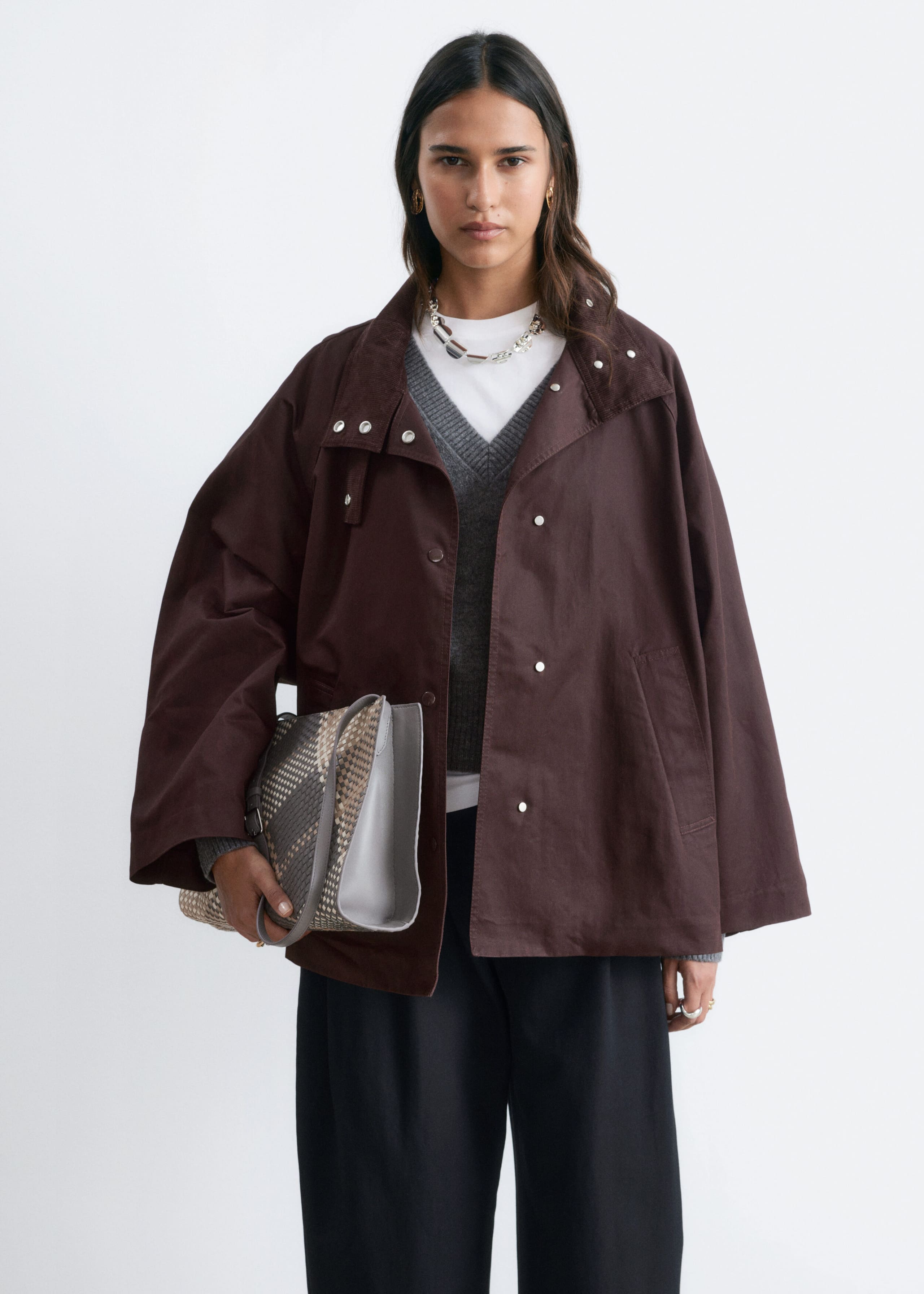 Jacke mit Cordkragen - Dunkelbraun - Lookbook