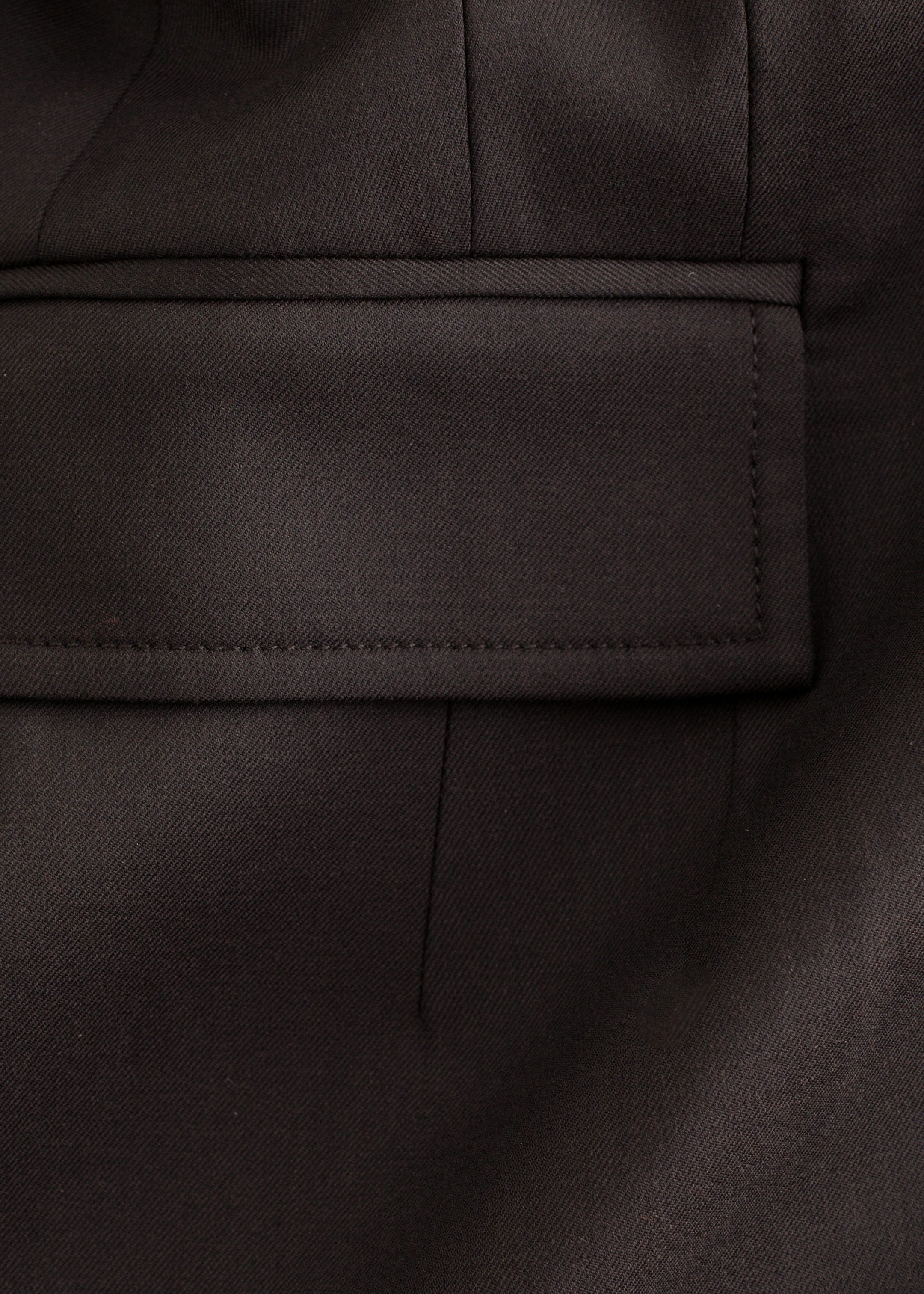 Visualizza immagine più grande: Blazer doppiopetto in lana - Marrone scuro - DONNA | H&M IT 7