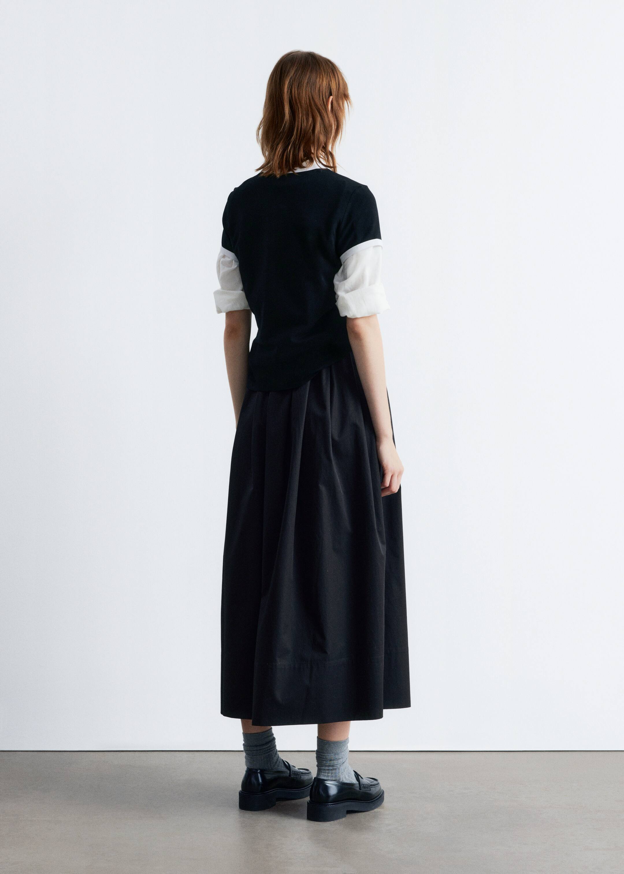 Vezi imaginea mai mare: Embroidery T-Shirt - Negru - FEMEI | H&M RO 4