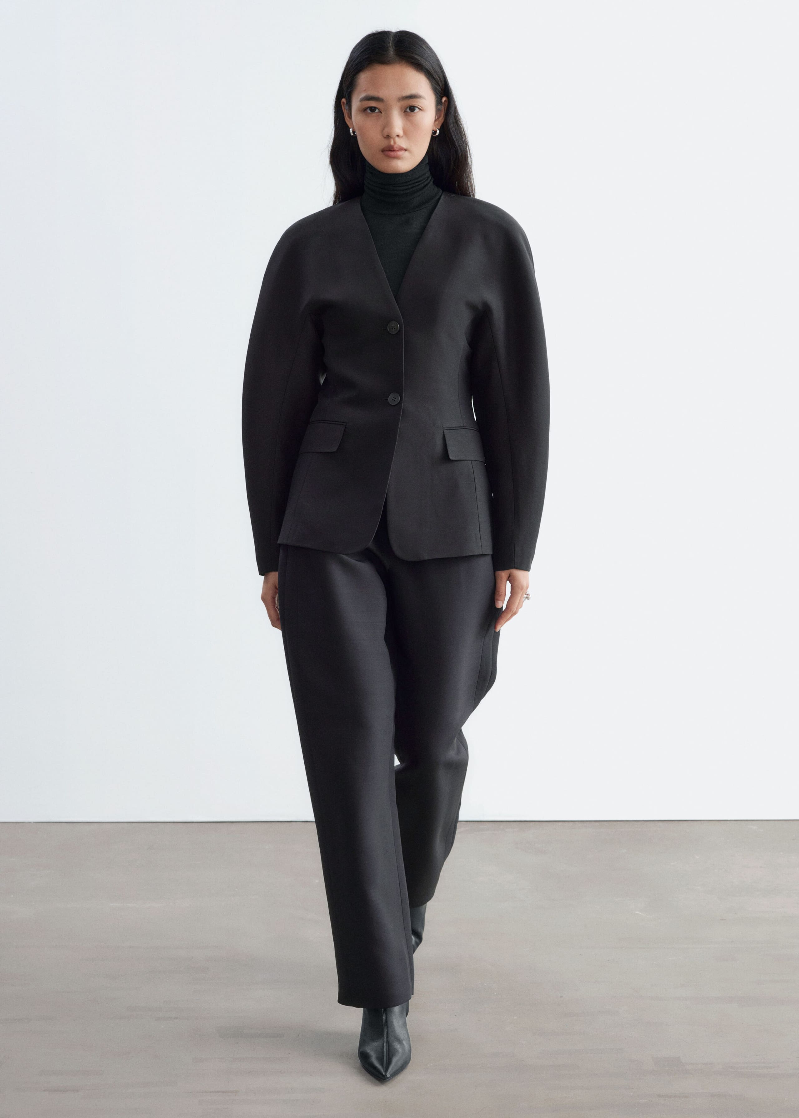 Tailored Barrel Trousers Black