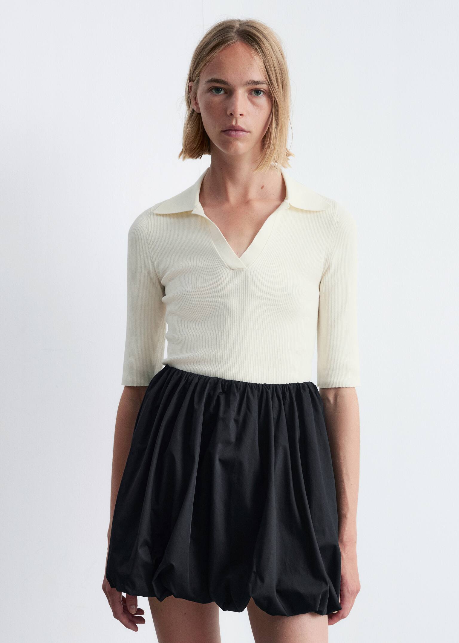 Collared Short-Sleeve Top - White/Dark Pink/Dark Blue