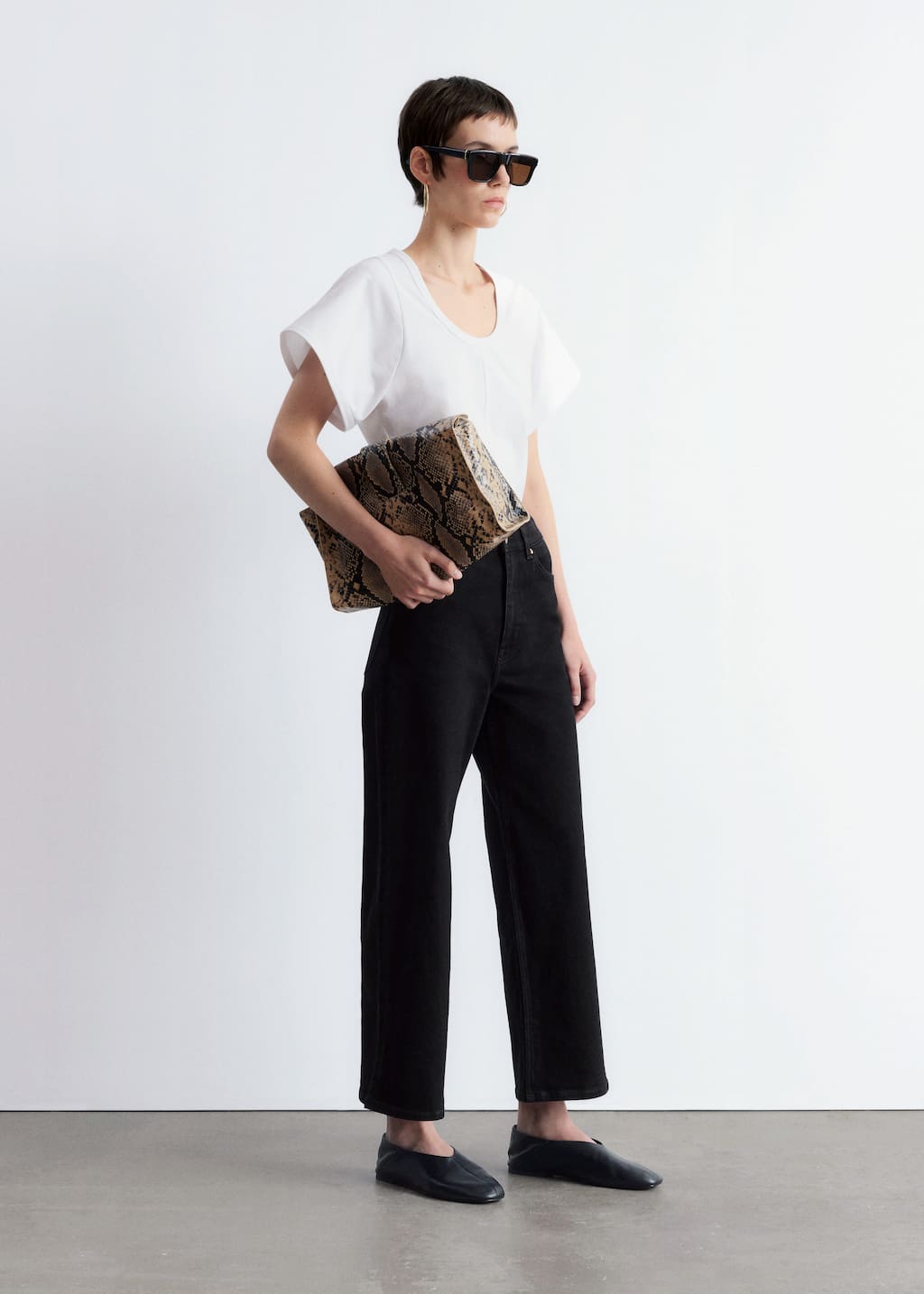 Image of Cropped Wide-Leg Jeans