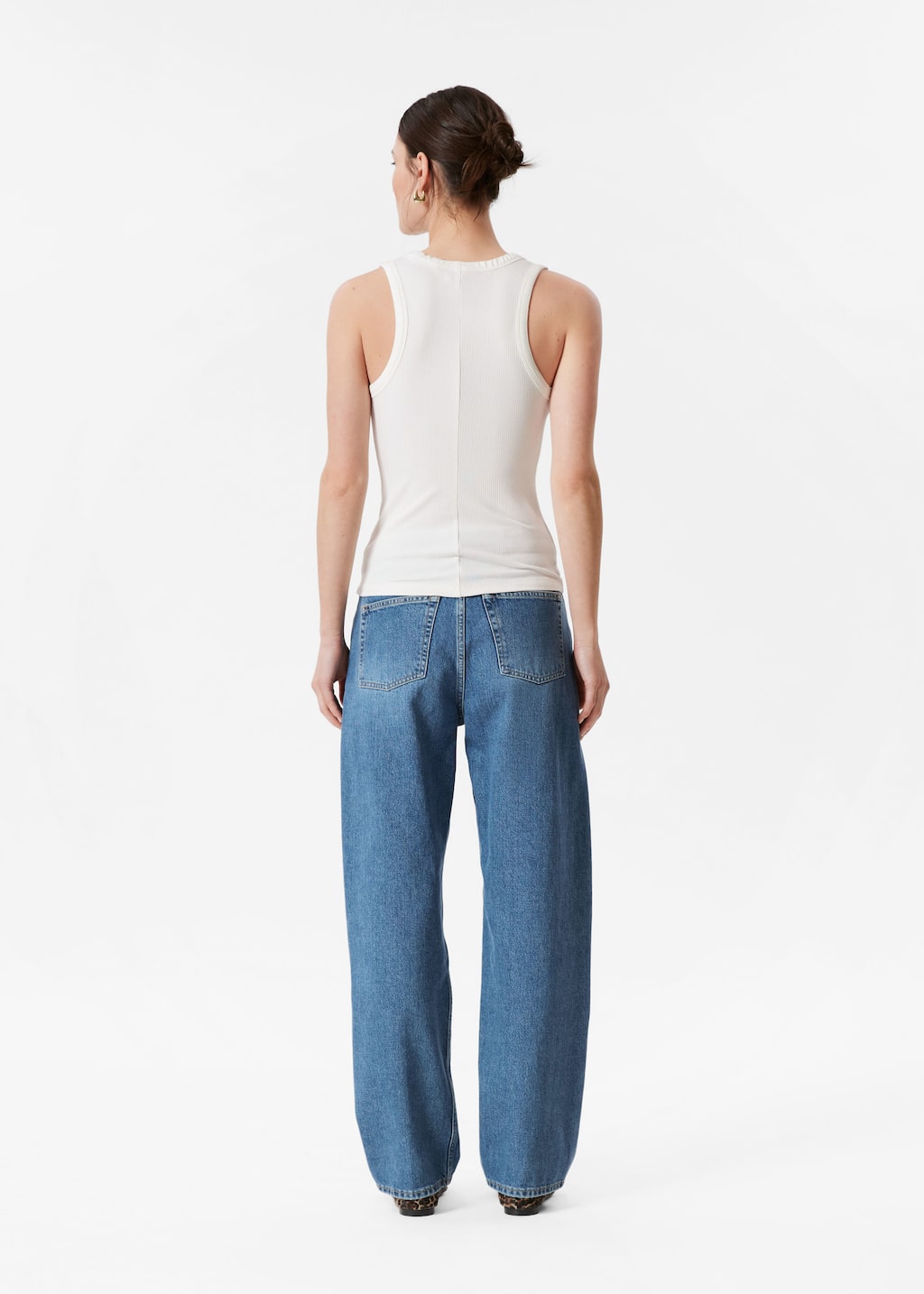 Camiseta de tirantes ajustada - Negro - Lookbook