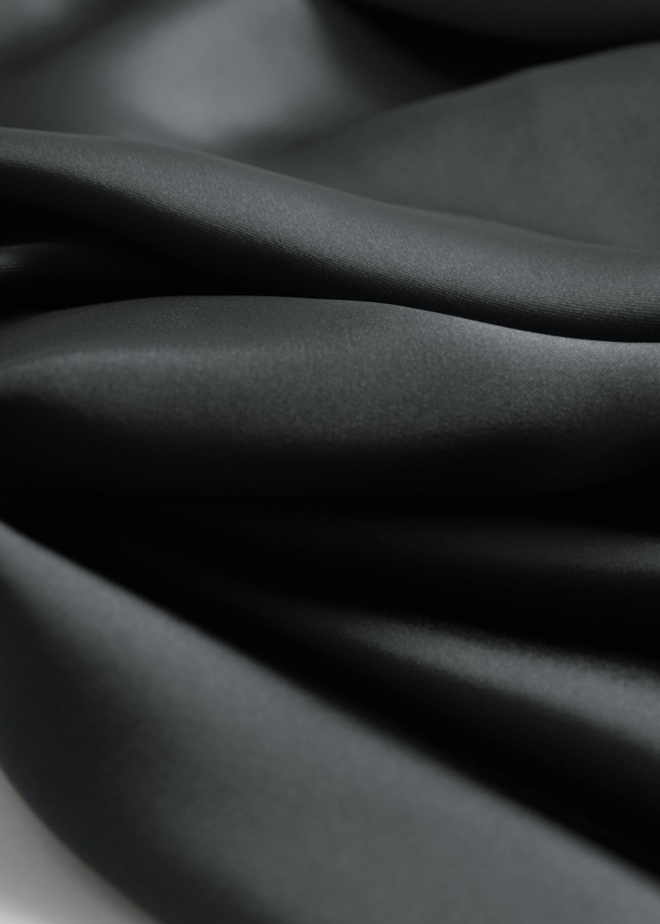 הצגת תמונה גדולה יותר: Satin Midi Skirt - Grey - Ladies | H&M IL 2