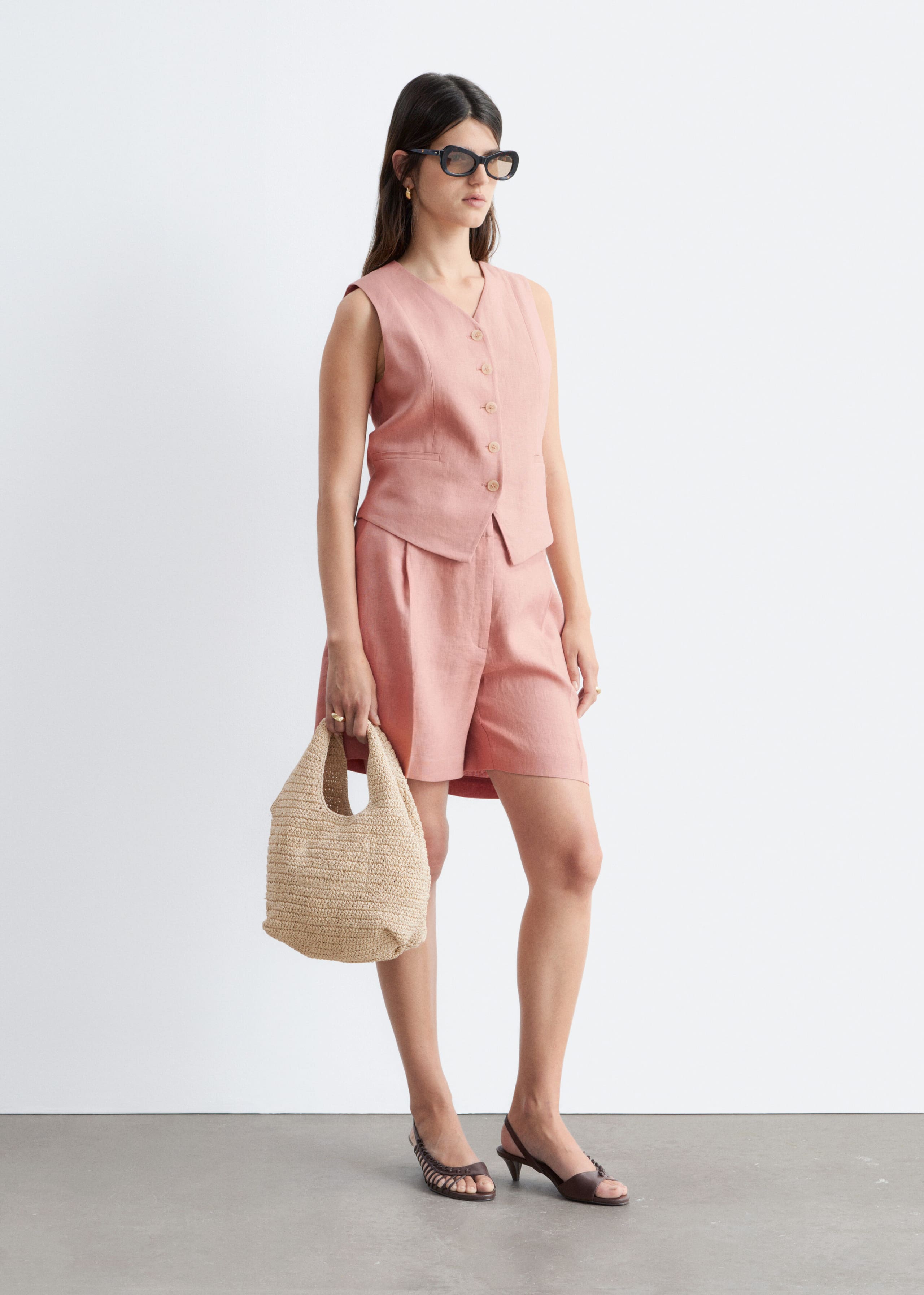 Linen Waistcoat - Dark Brown - Lookbook