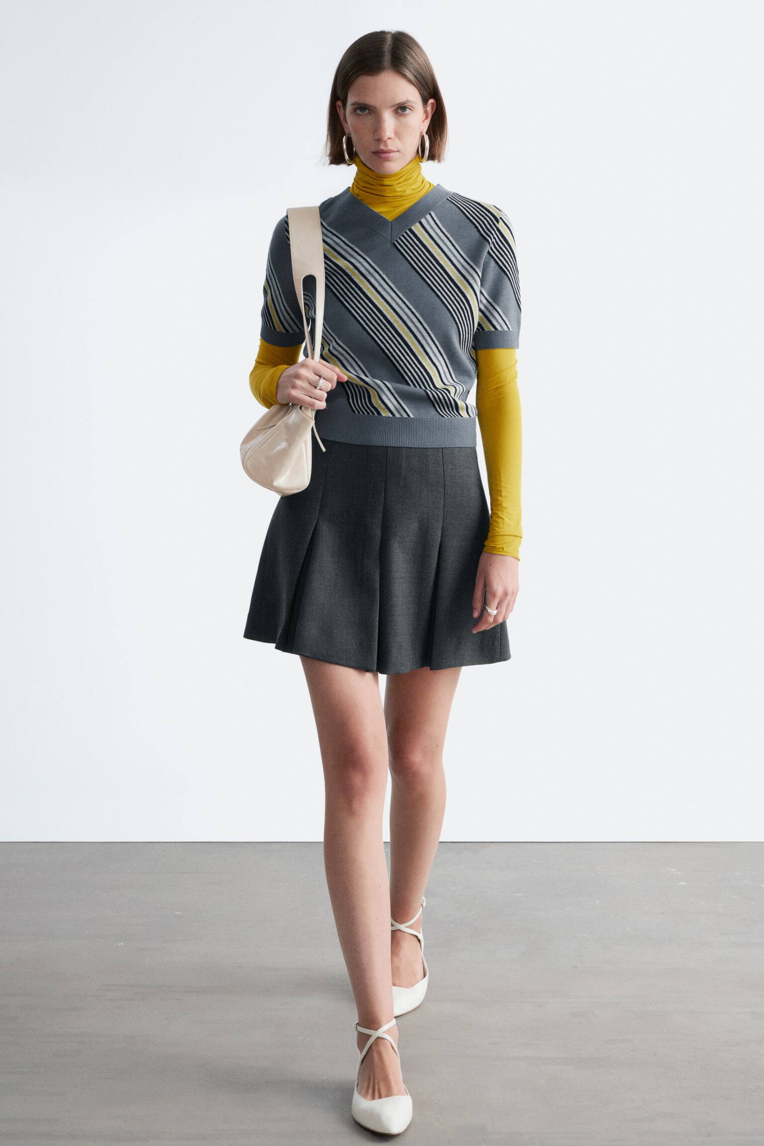 Geplooide wollen minirok - Donkergrijs - 3