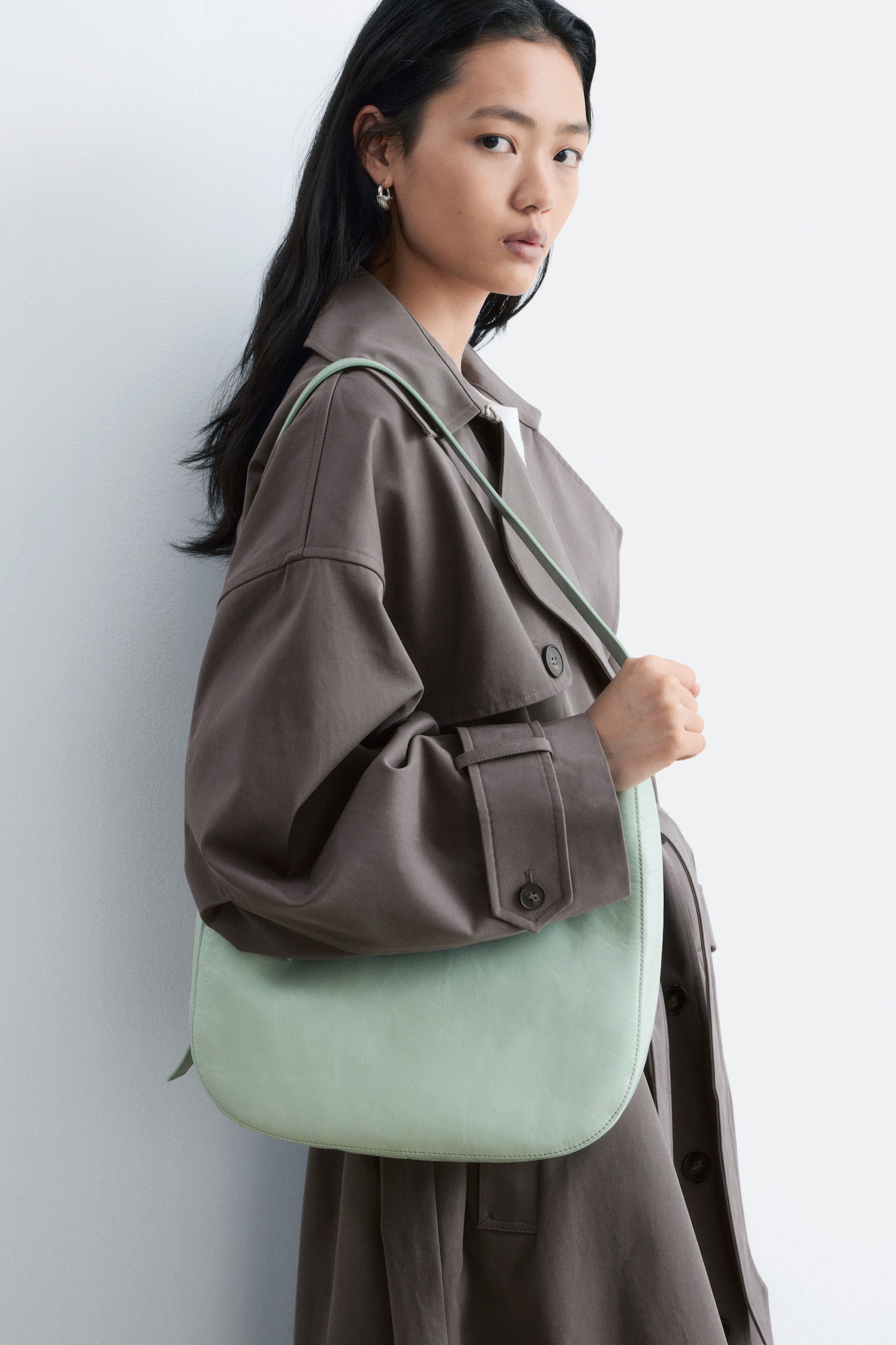 Halvemaanvormige crossbodytas - Muntgroen/Donkerbruin/Beige/Vaalblauw - 1