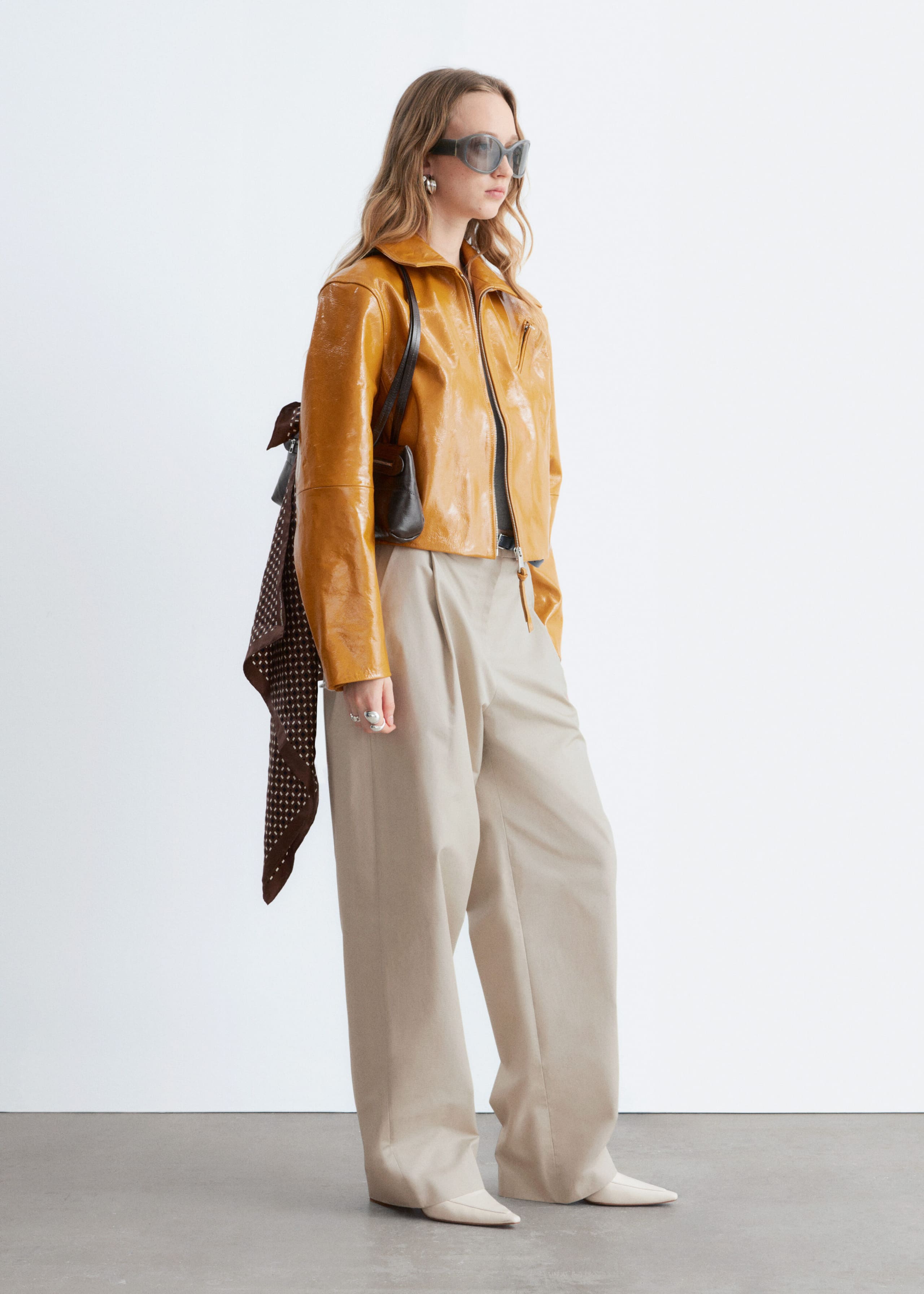 Image of Plisowane bawełniane spodnie