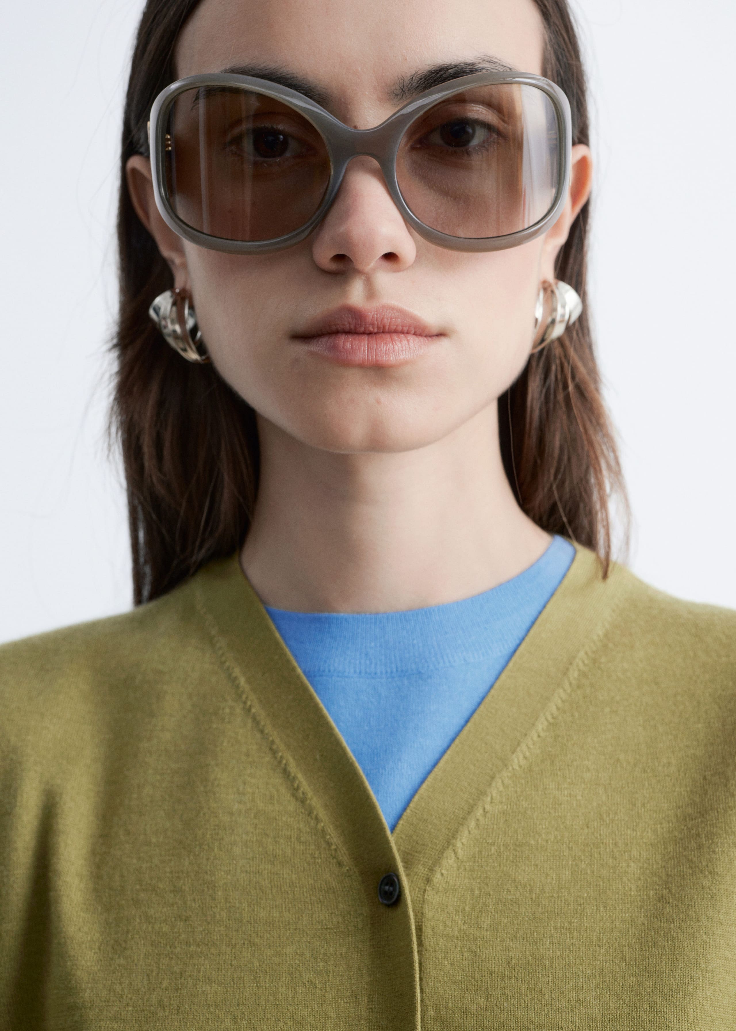 Cropped Cashmere Cardigan - Bright Red - Lookbook