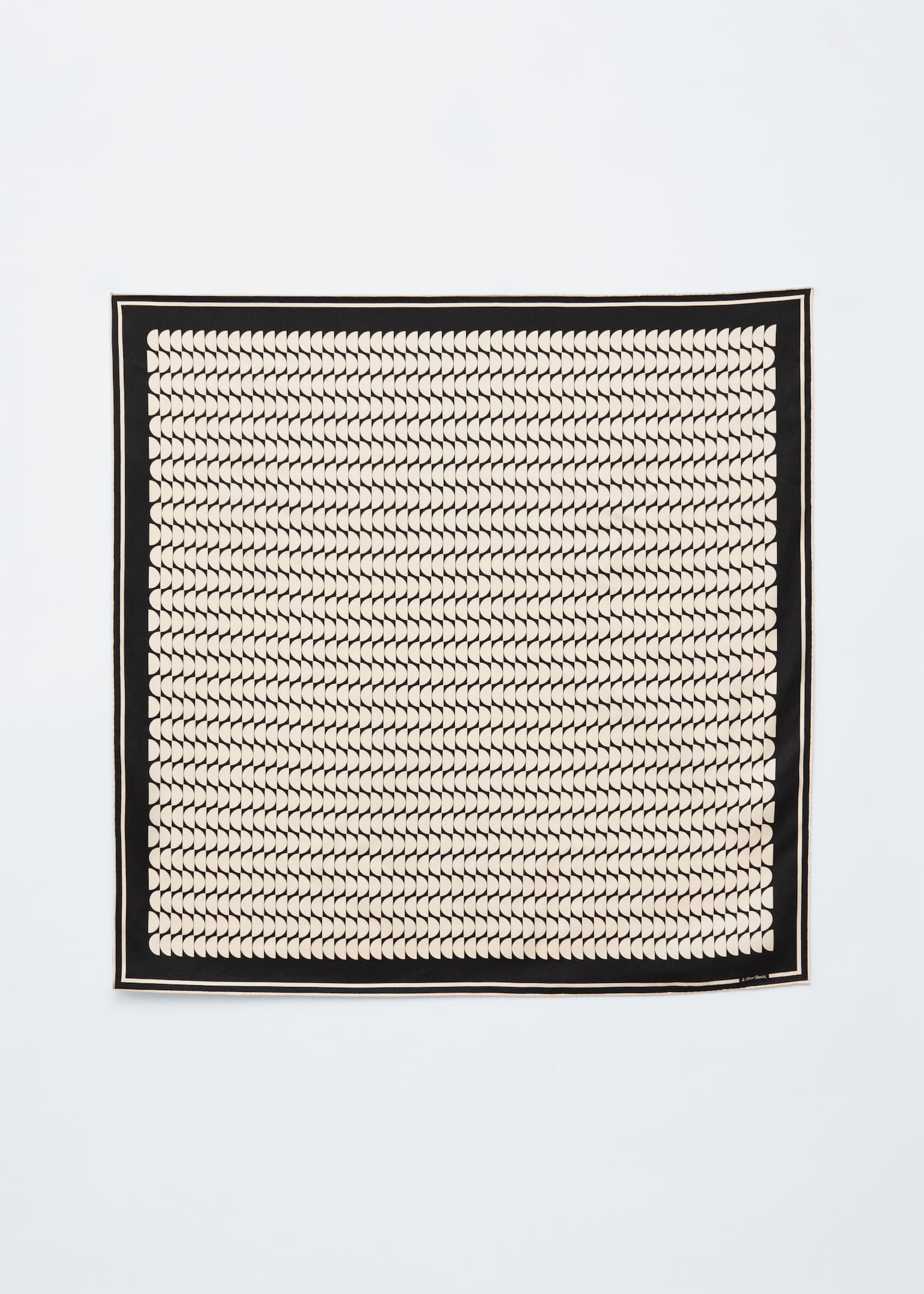 Graphic-Print Square Silk Scarf - Light Beige/Black - 4