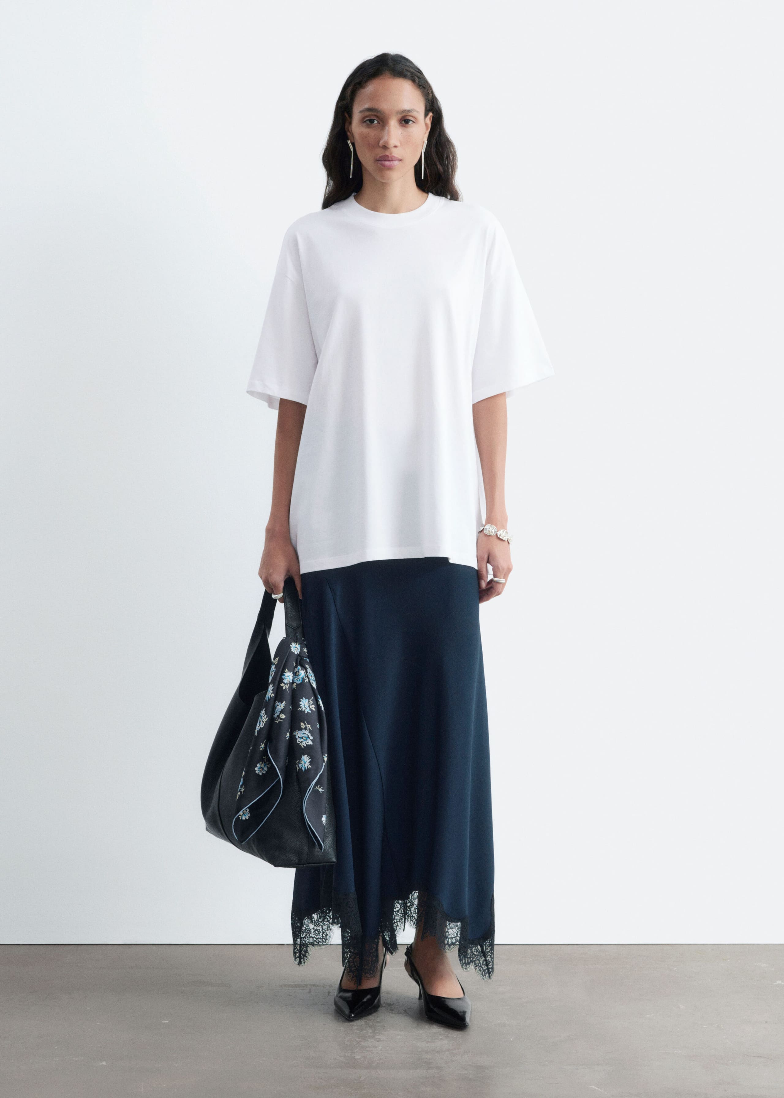 Oversized Cotton T-Shirt - White - Still Life