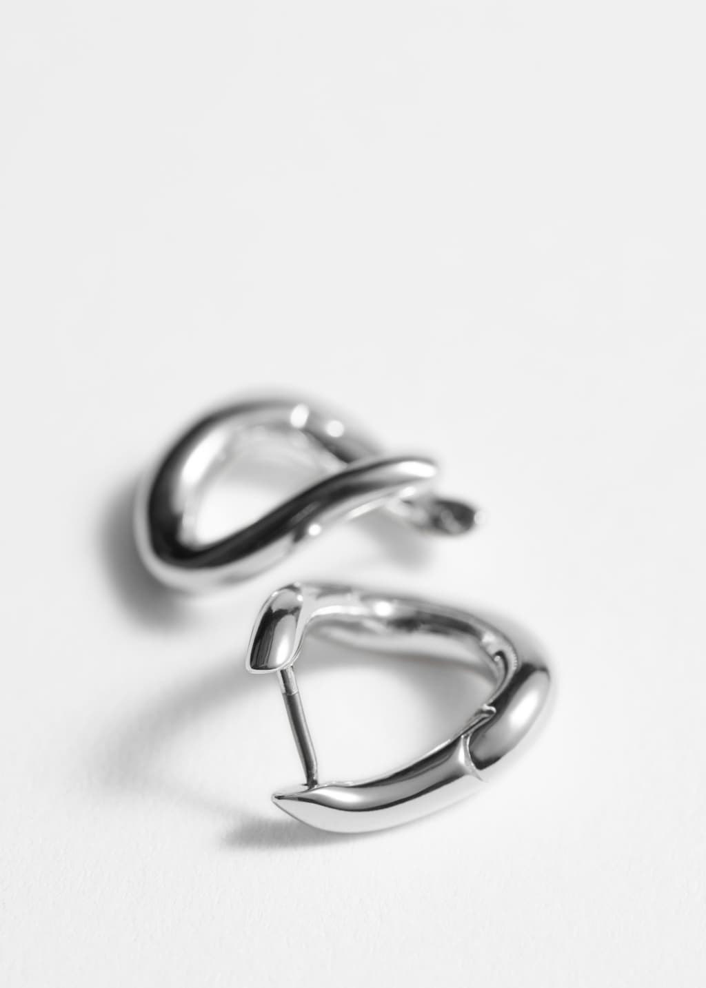 Twisted Hoop Earrings - Silver - Still Life
