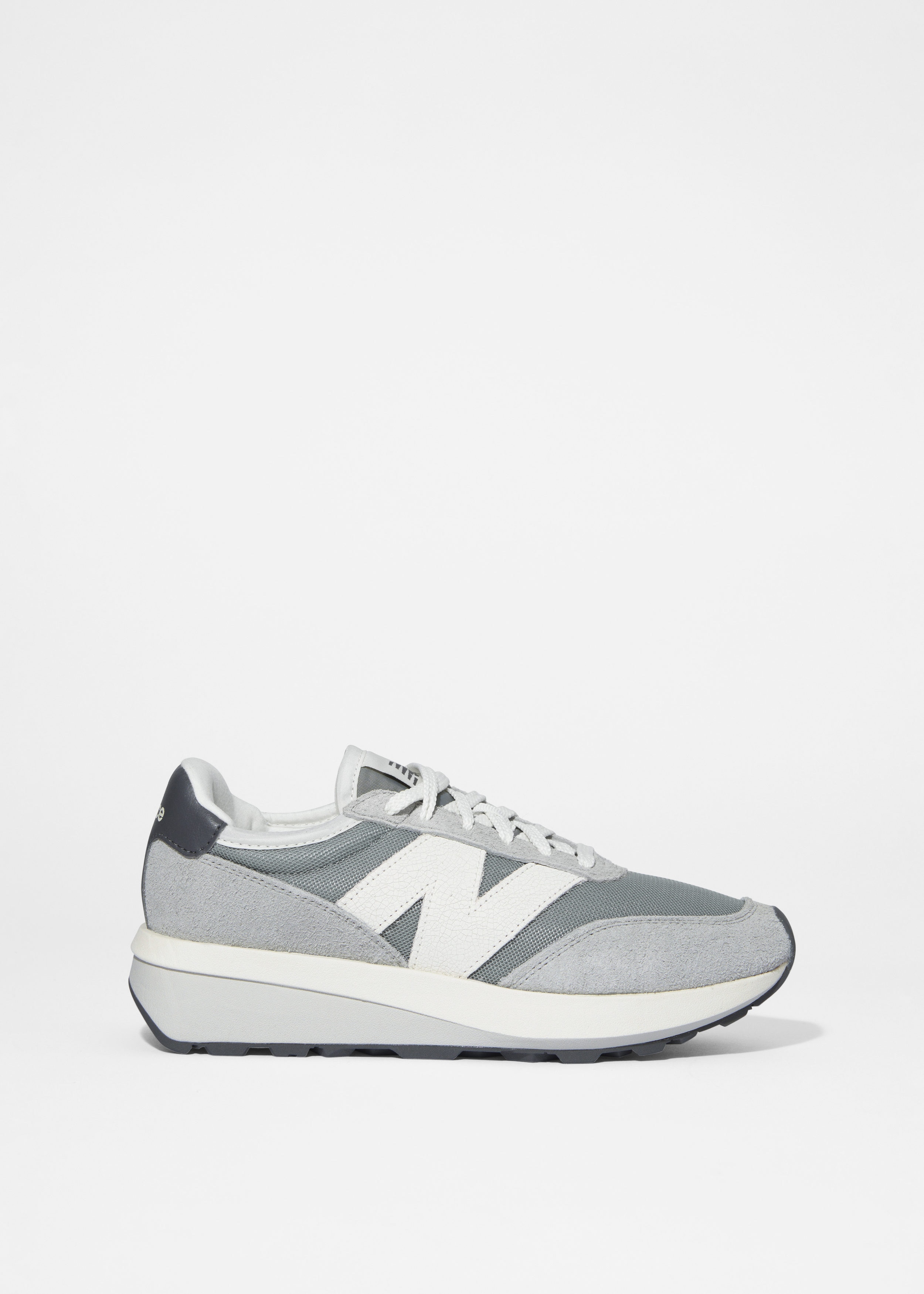 New Balance 370 Sneakers
