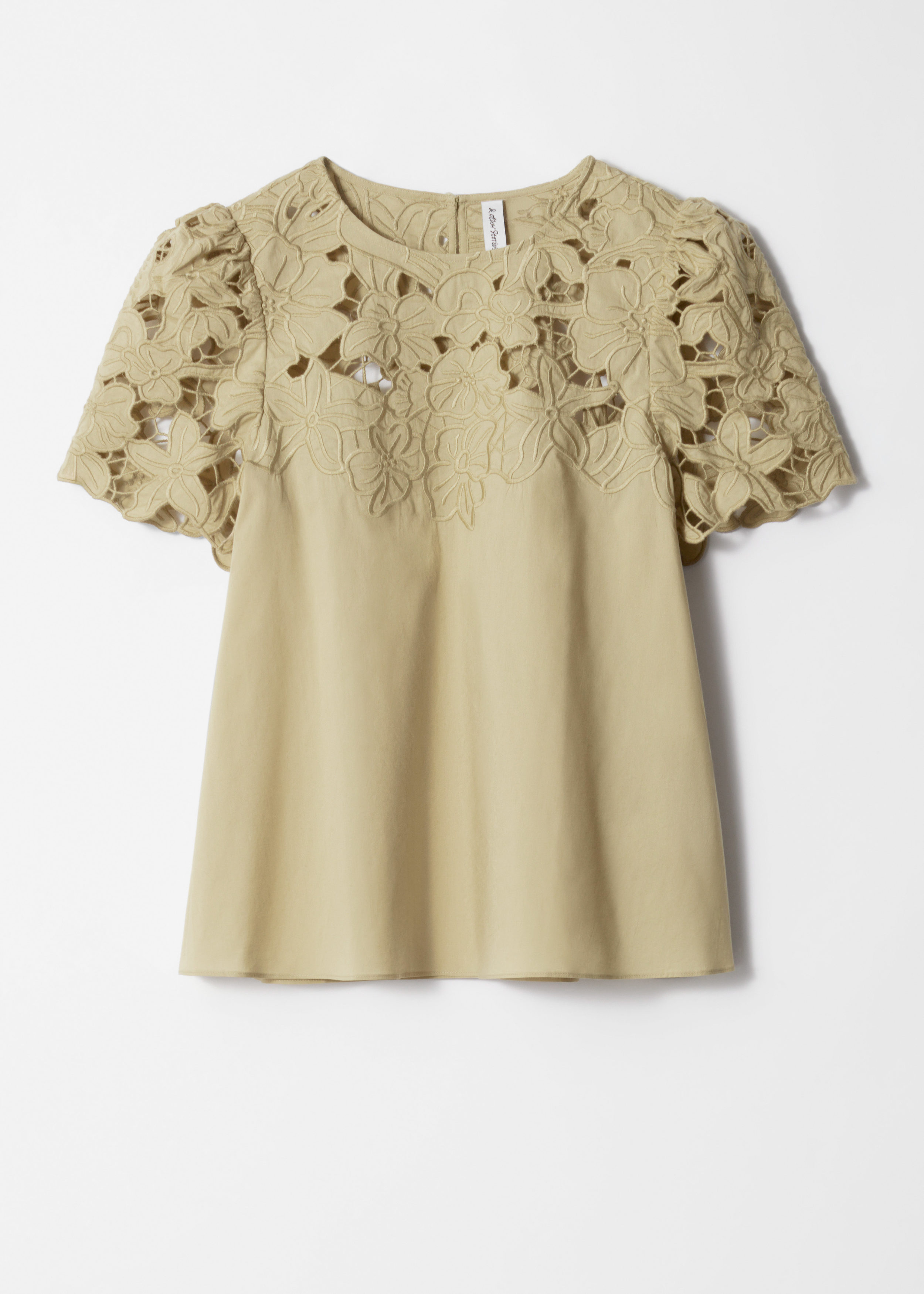 Short-Sleeve Floral-Embroidery Blouse
