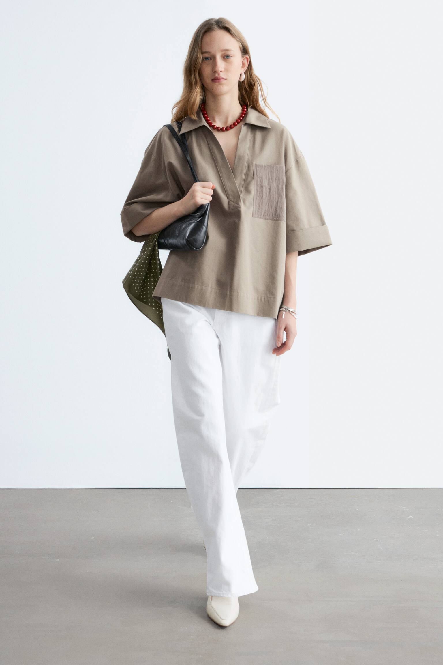 Kastenförmiges Kurzarmhemd - Graubraun - 6