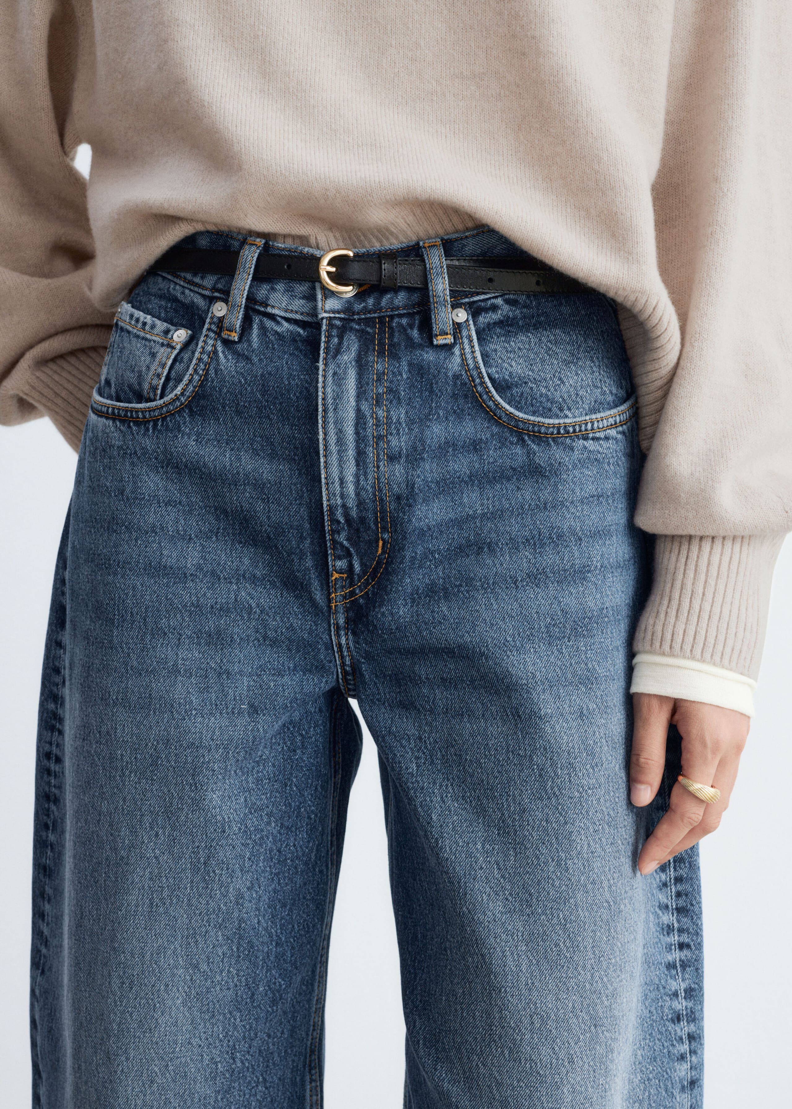 Barrel-Leg Ankle Jeans - Washed Blue - Lookbook