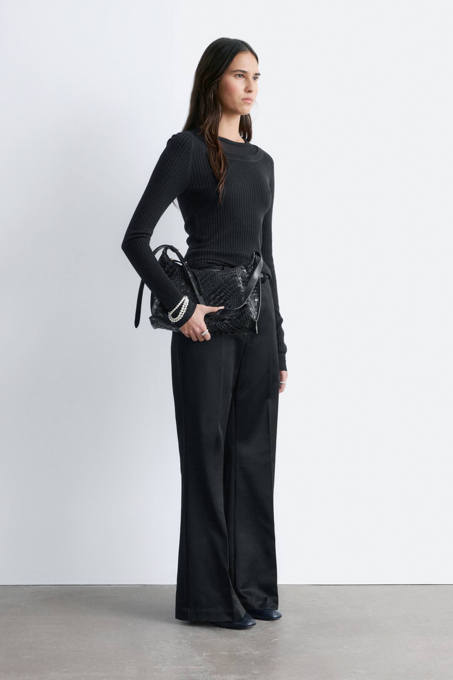 Pantalon évasé à plis marqués - Noir/Beige - 5