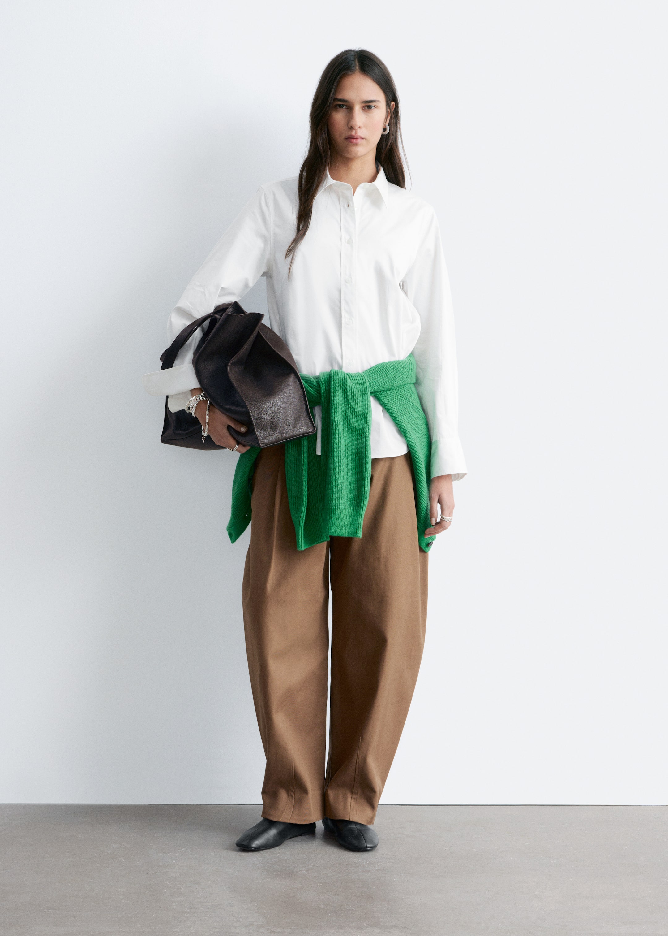 Преглед на по-голямо изображение: Cotton Shirt - Кремав - ЖЕНИ | H&M BG 1