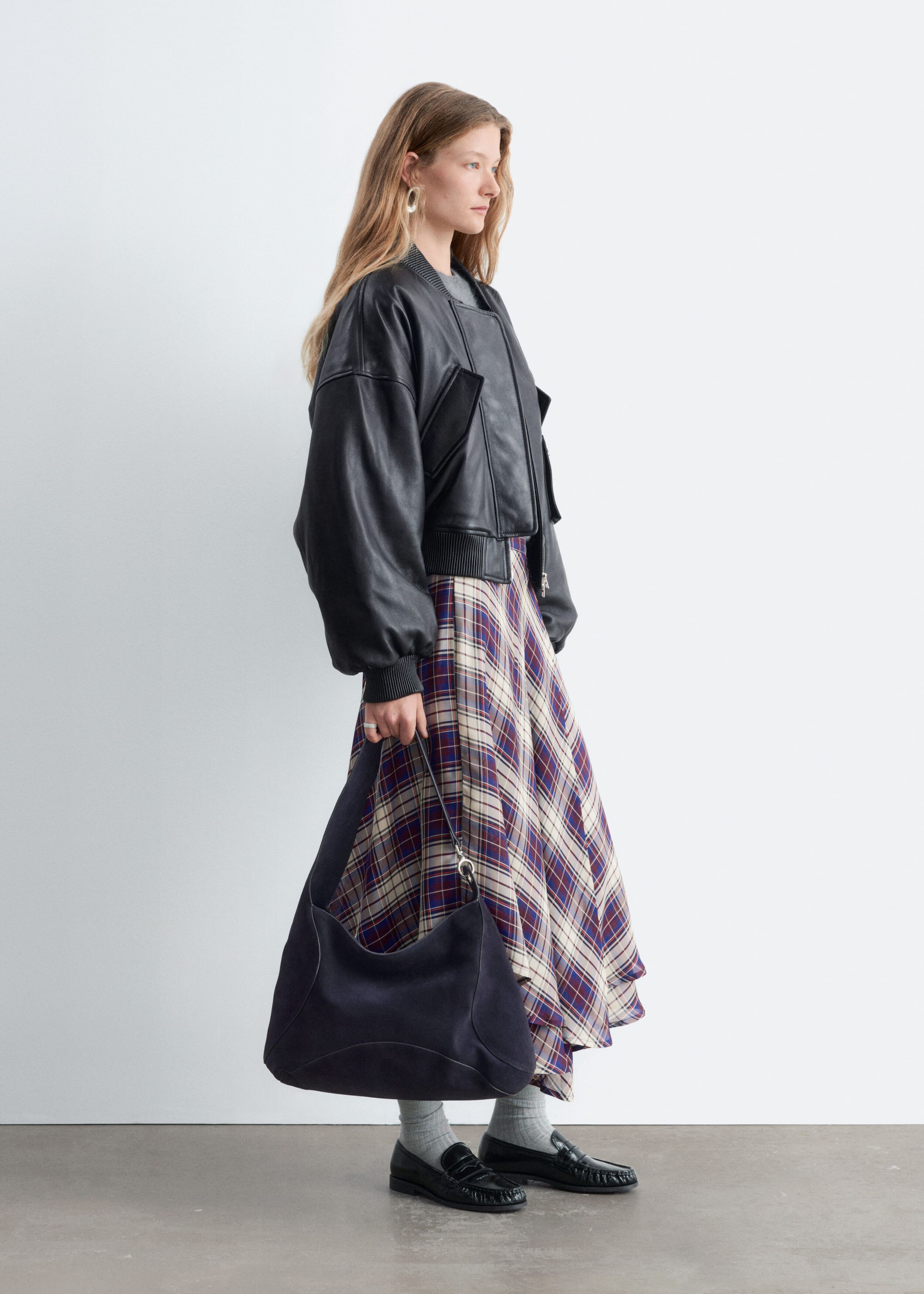 Cropped Leather Bomber Jacket - Black - Lookbook
