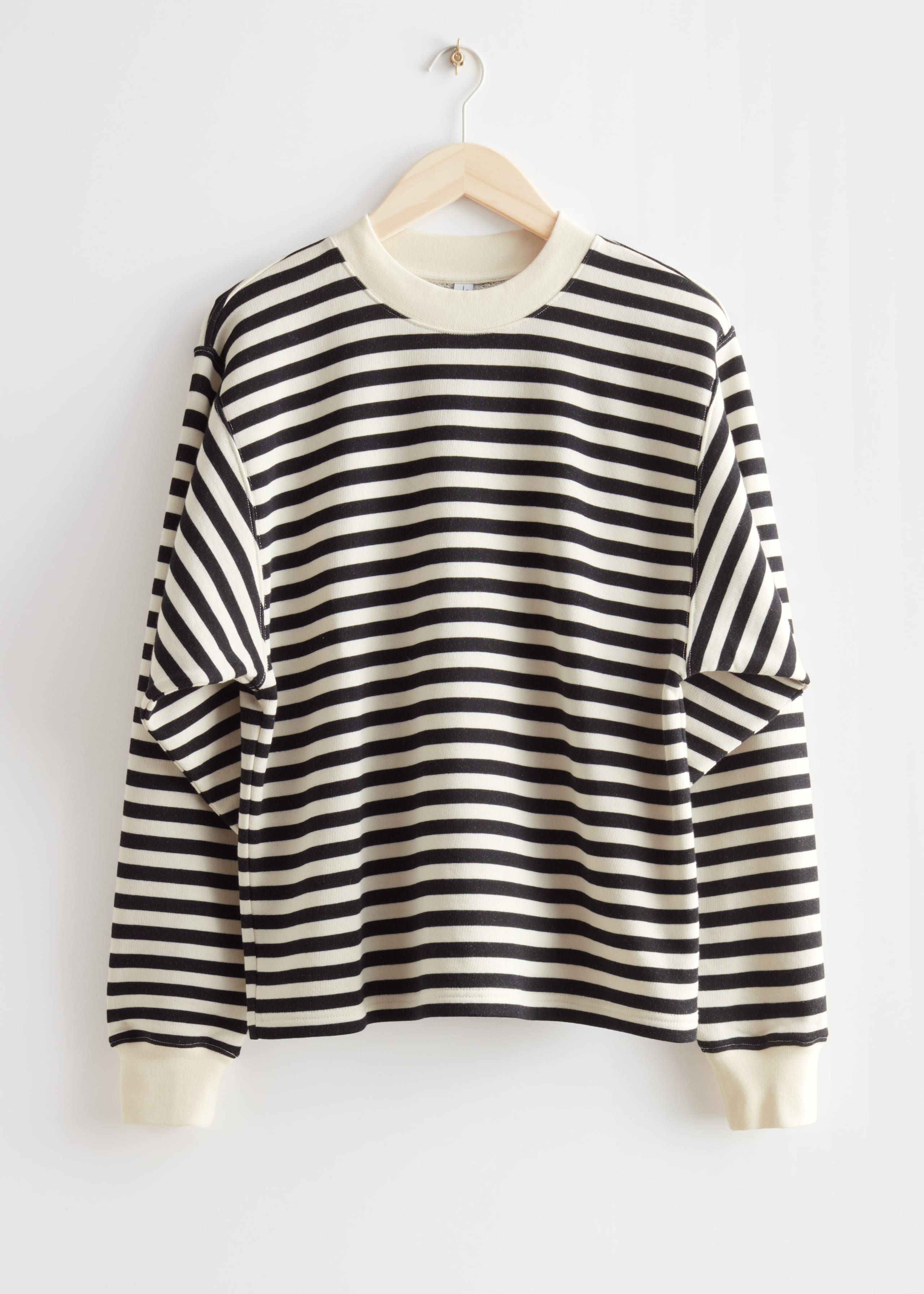 Oversized Striped Sweater - Black/White - Still Life