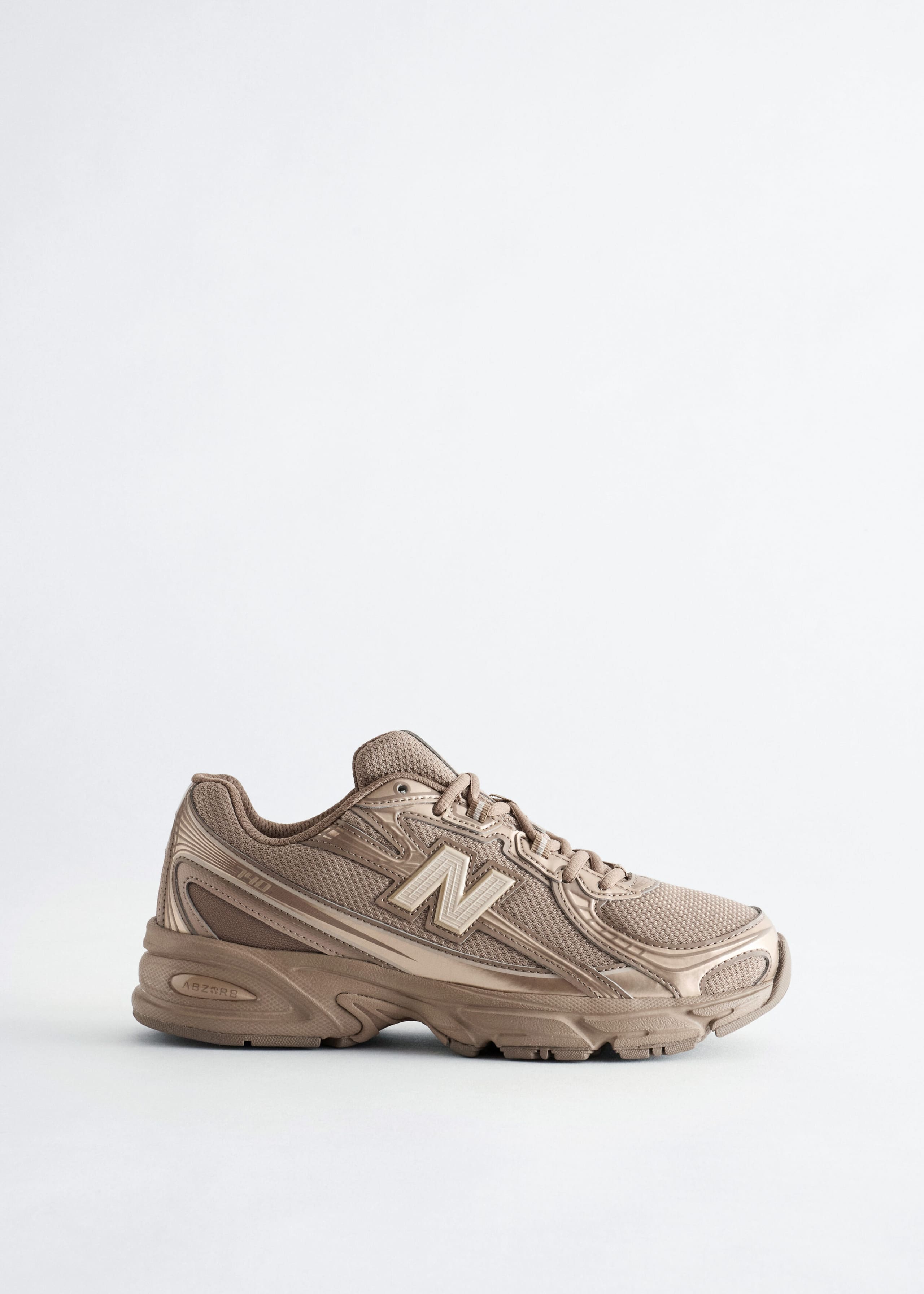 New Balance 740 Sneaker - Beige - Stillleben