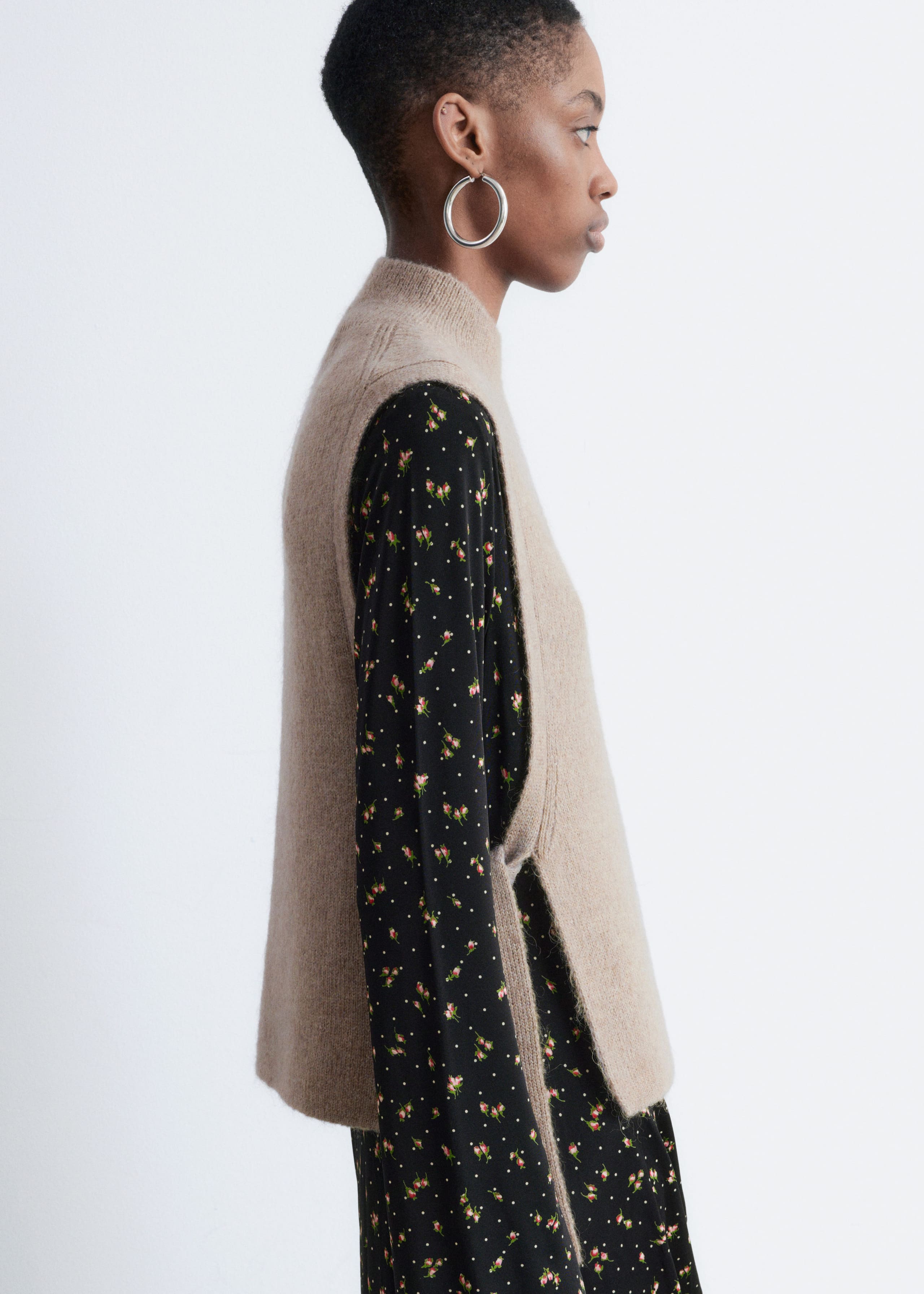 Image of Wool Bib Collar