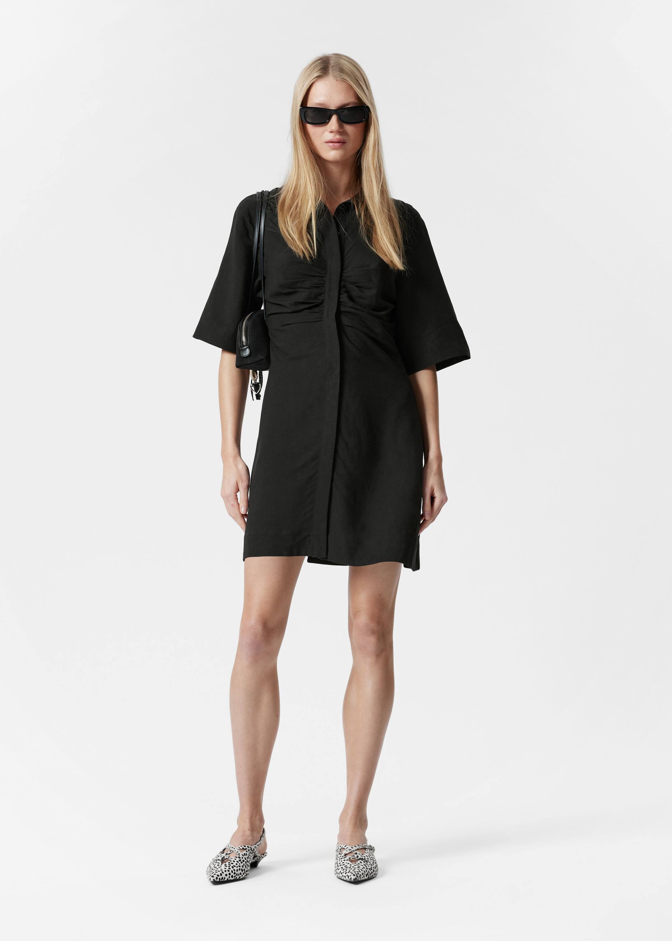 Vezi imaginea mai mare: Rochie Cămașă Mini - Negru - FEMEI | H&M RO 1