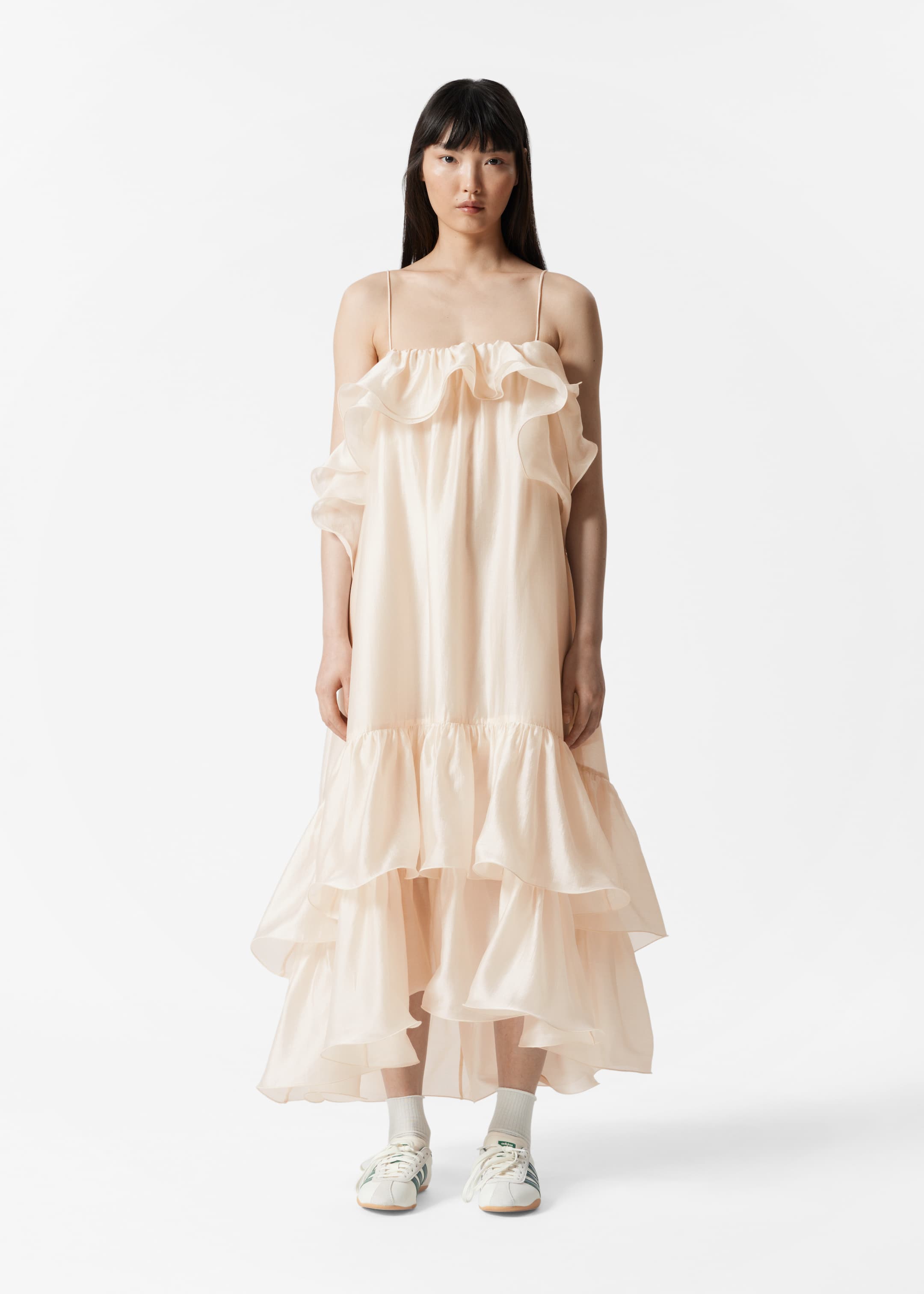 Grotere afbeelding bekijken: Off-shoulder maxi-jurk met ruches - White - DAMES | H&M BE 1