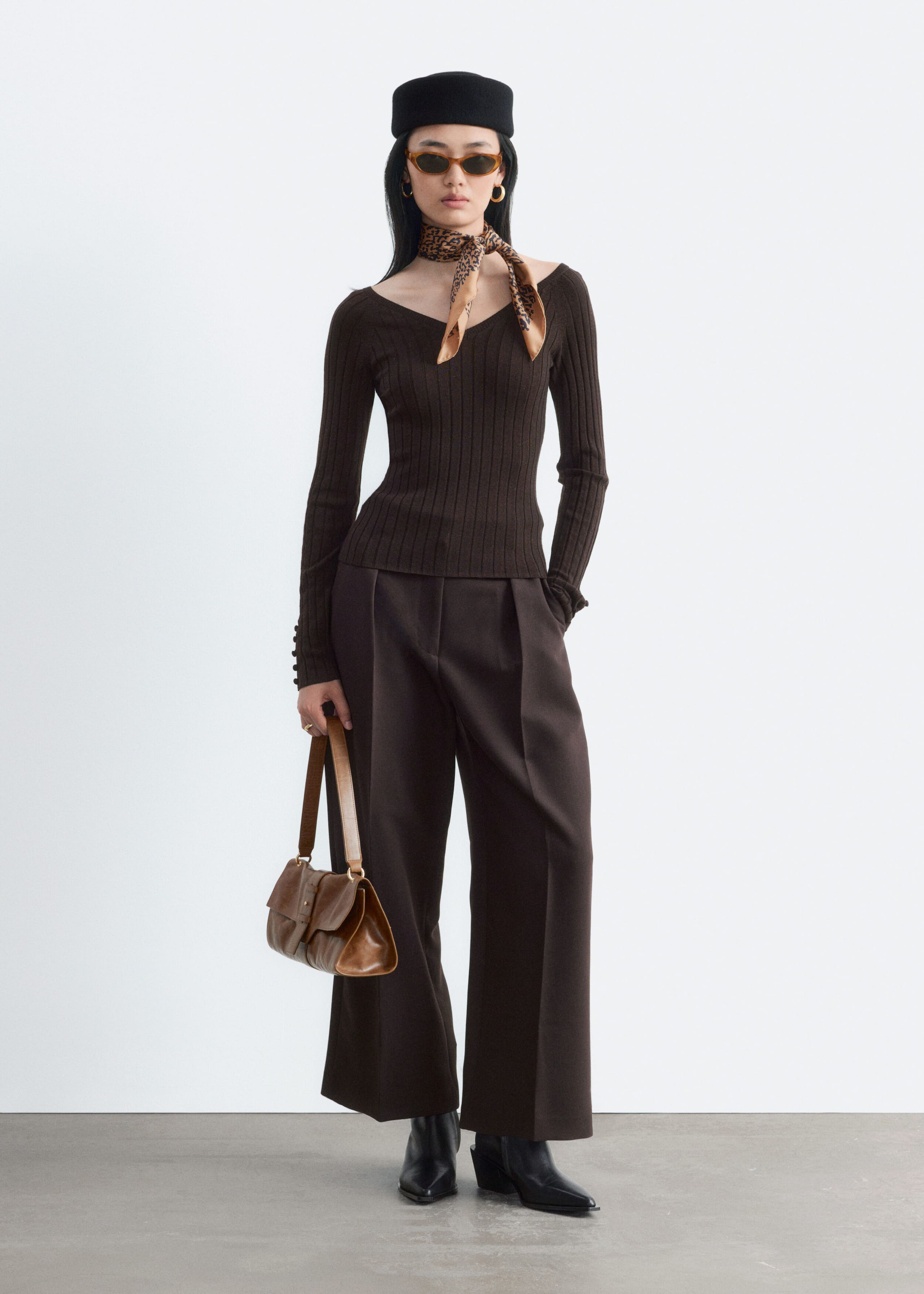 Ribbed Wool V-Neck Top - Light Blue - Lookbook