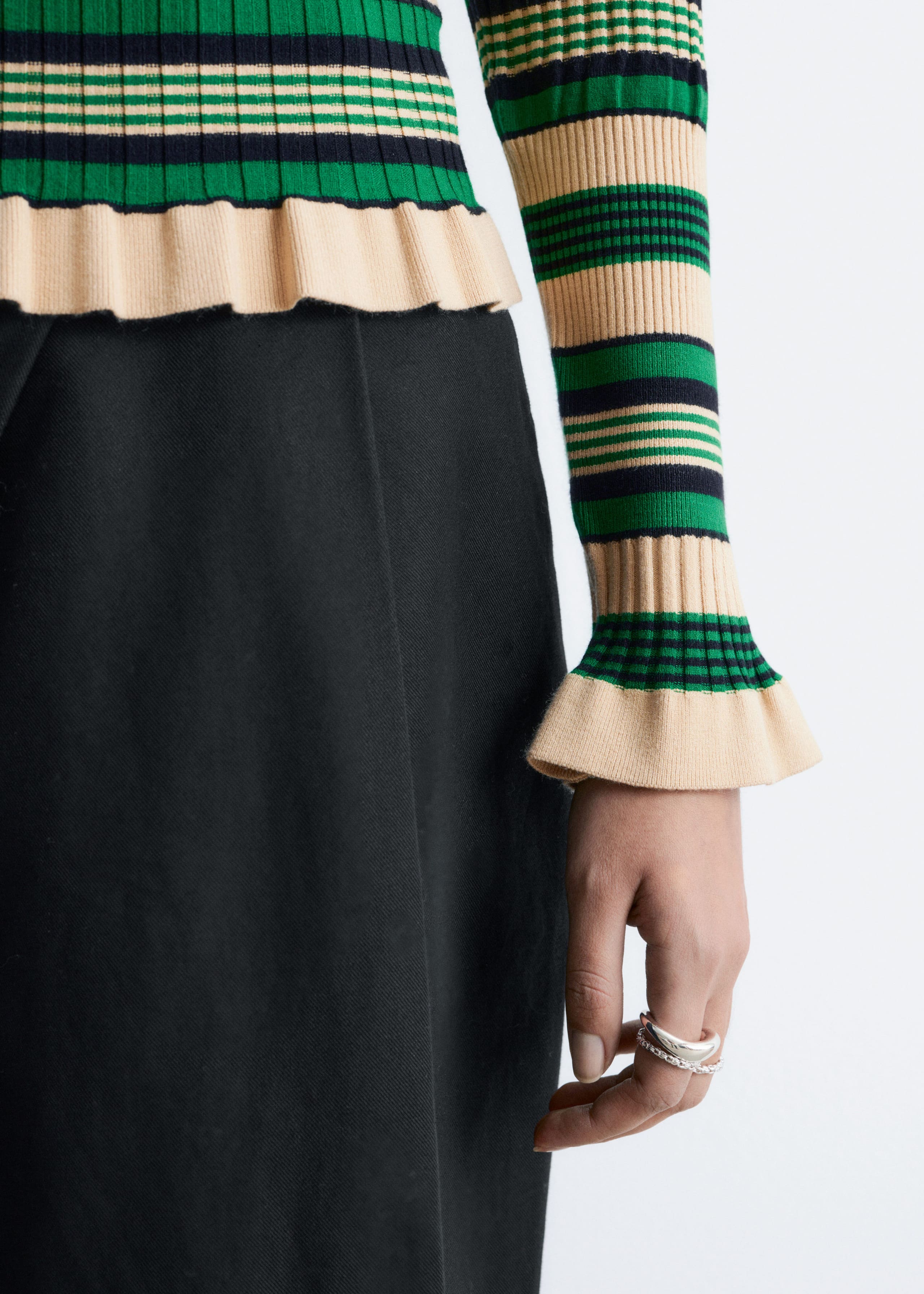 Long-Sleeve Ribbed Top - Blue/Black Stripes - Lookbook