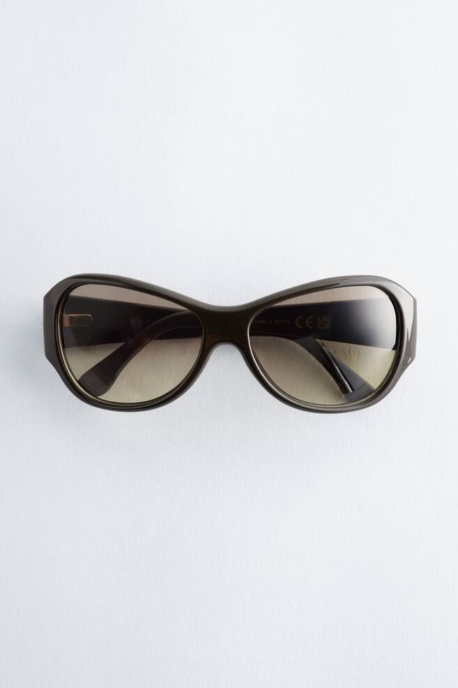 Oversized Curved Sunglasses - Dark Green/Black/Tortoiseshell/Dusty Pink - 1