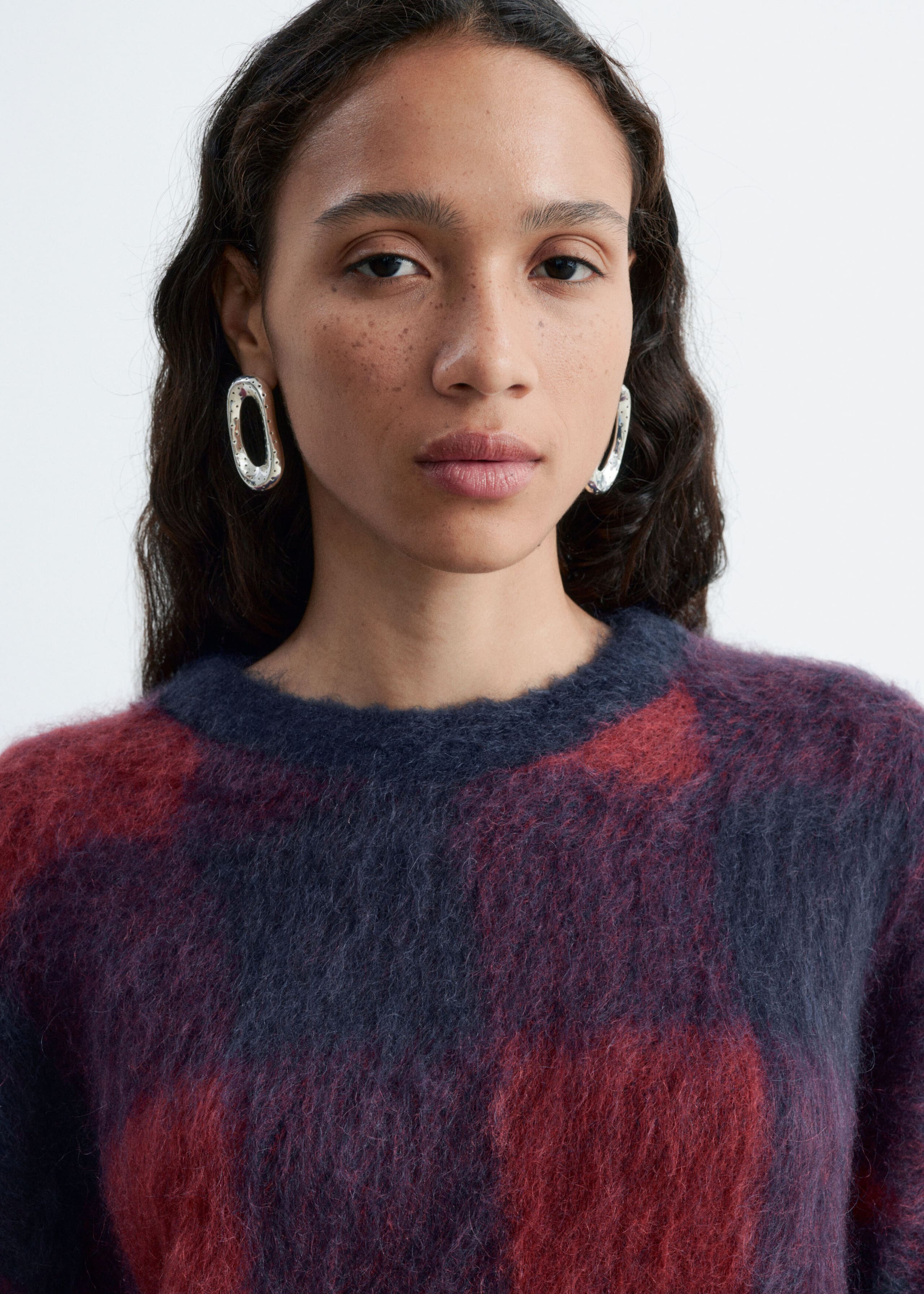 Pullover aus Mohairmischung - Rot/Blau - Lookbook