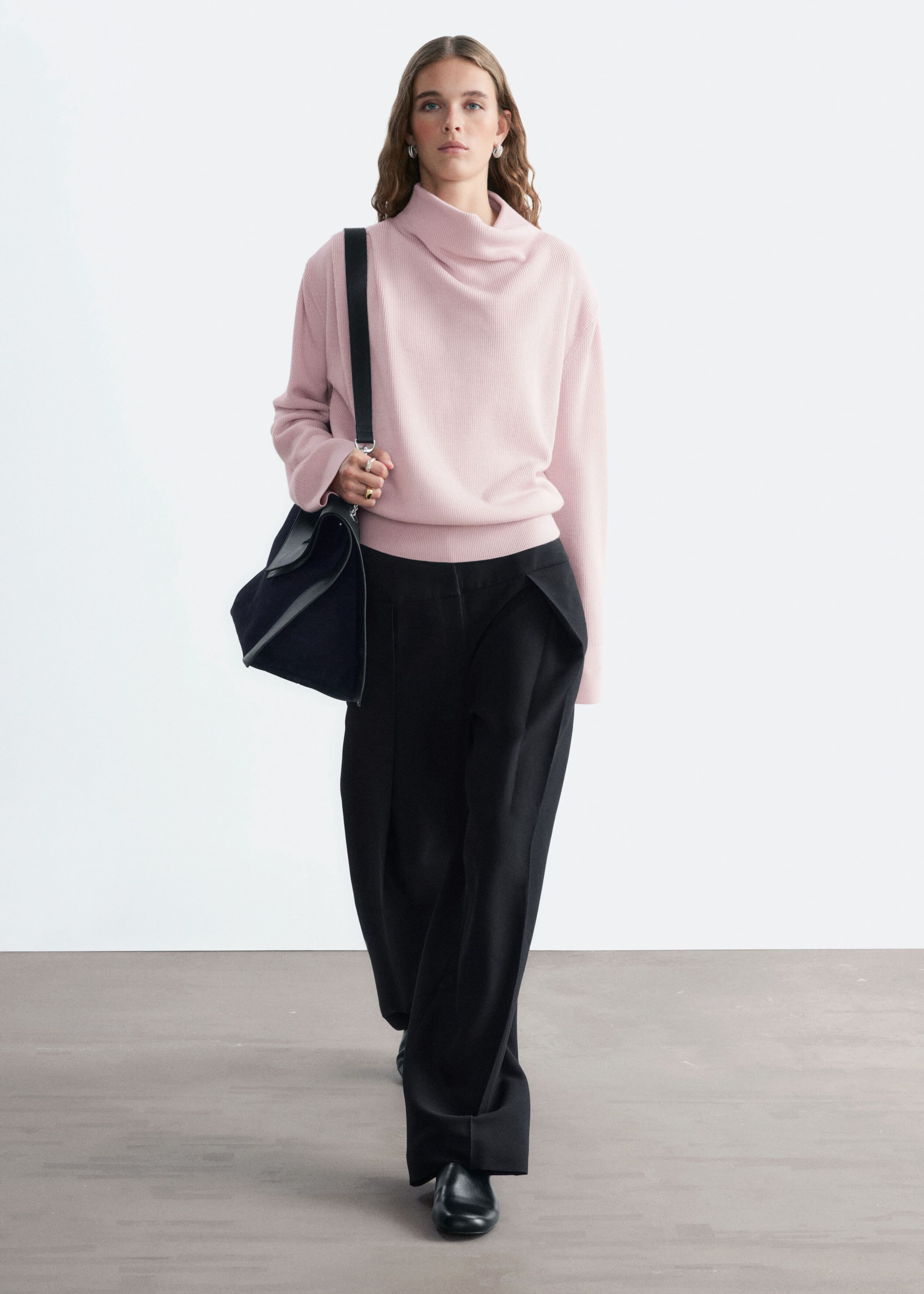 Pleat-Detail Wool Jumper - Light Pink - Lookbook