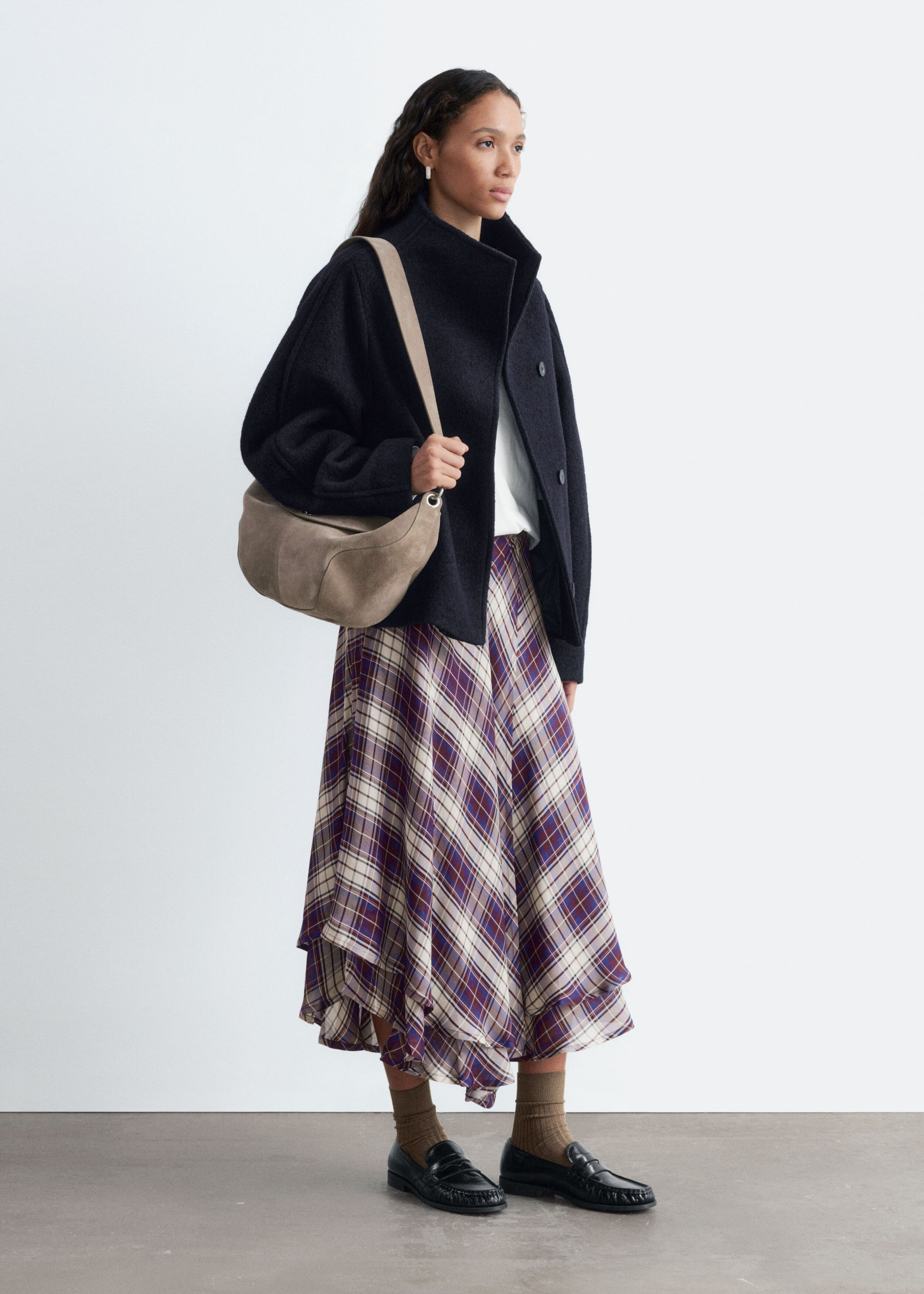 Asymmetrische wollen jas - Donkerblauw - Lookbook