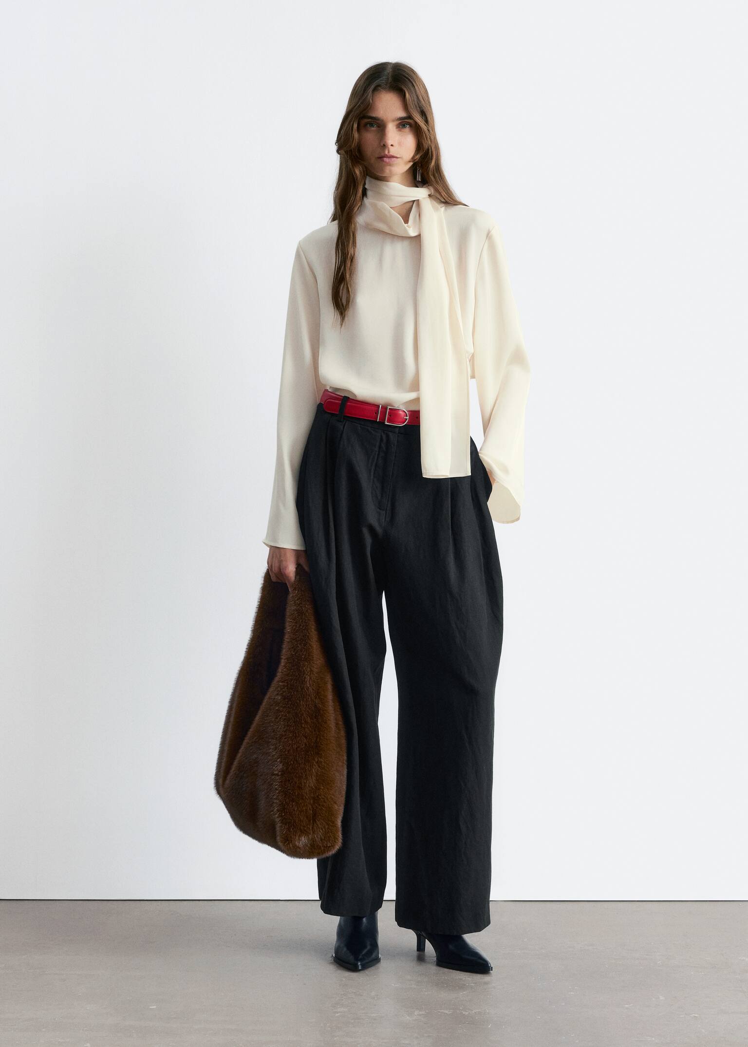 Pantalon large - Noir/Couleur crème