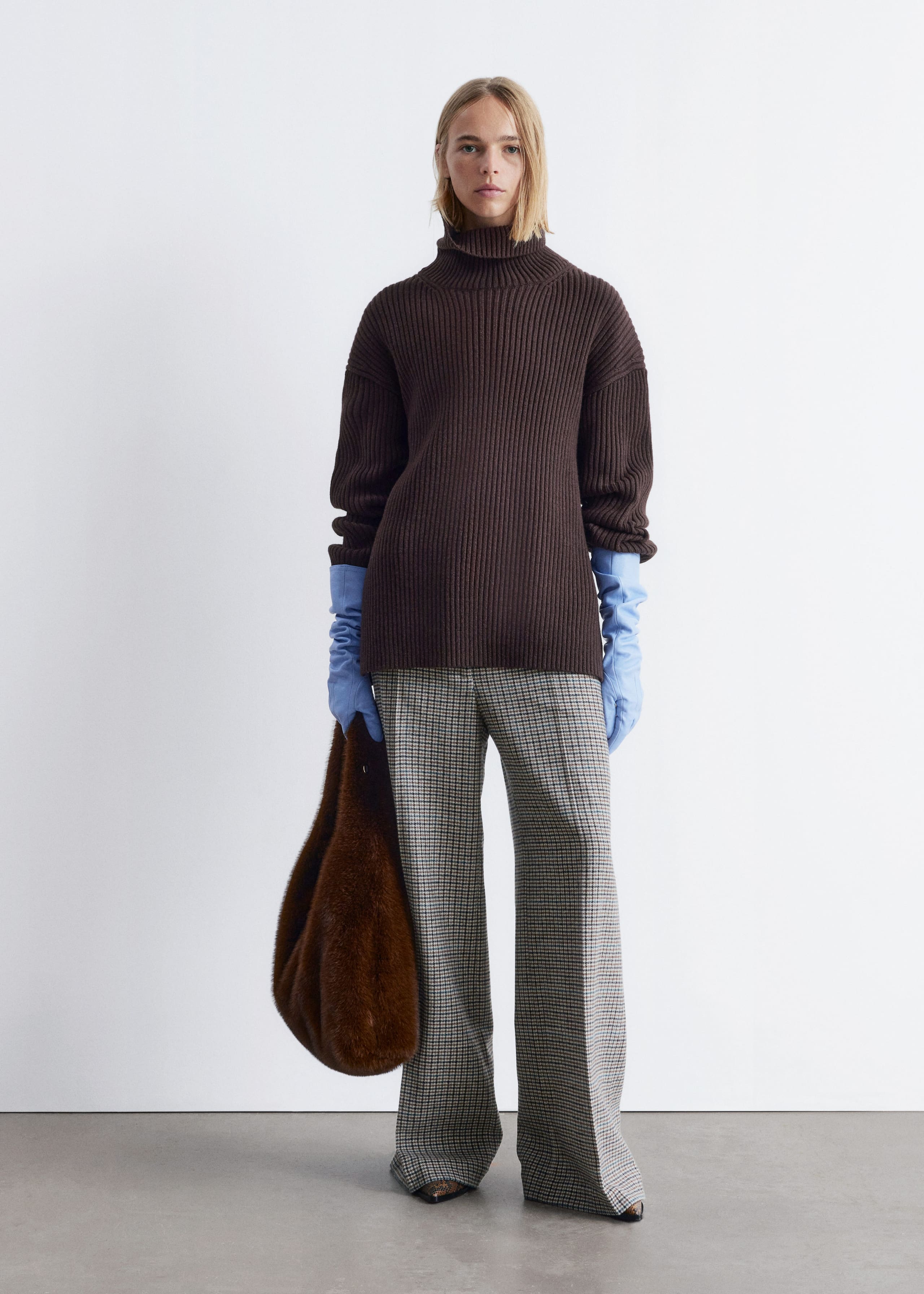 Image of Strickpullover aus Wolle mit Rollkragen