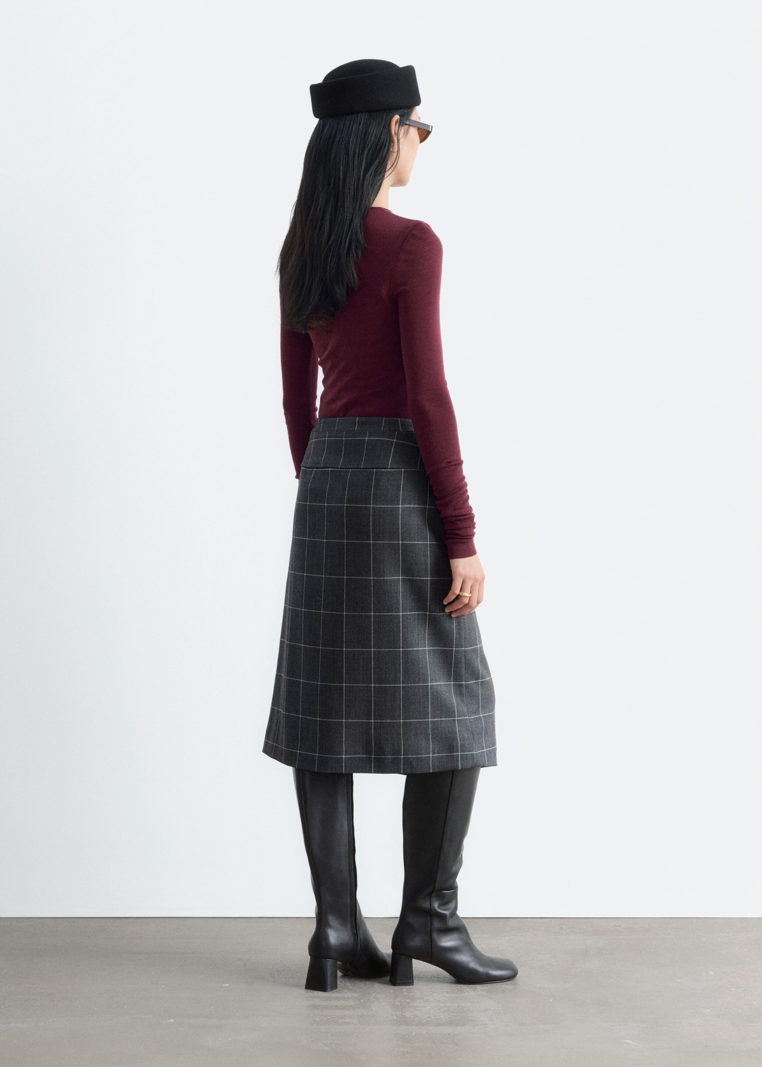 Plain-Knit Wool Top - Lilac - Lookbook
