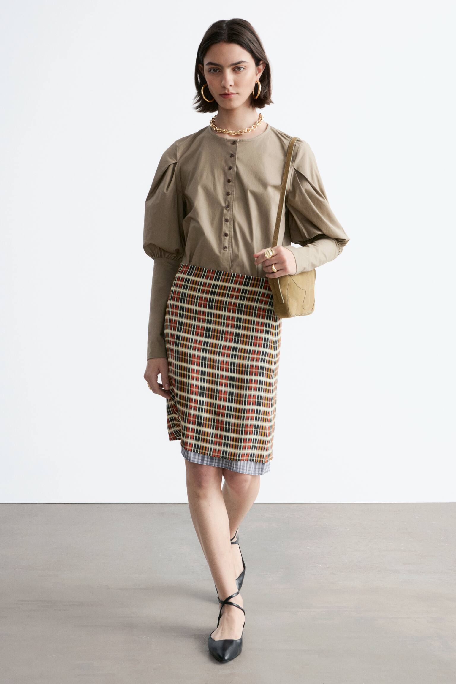 Bluză cu Mâneci Bufante - Bej închis - 3