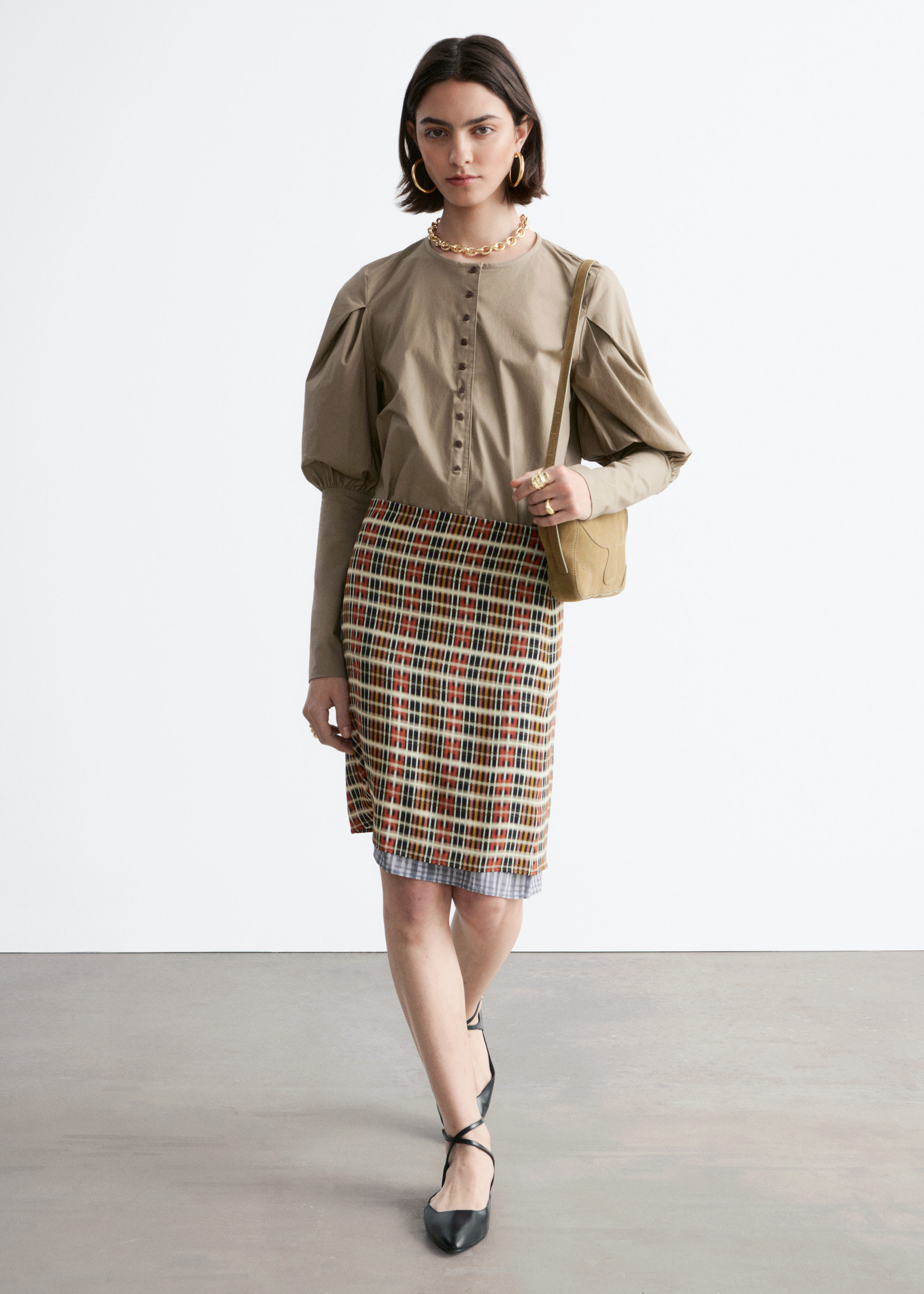 Puff-Sleeve Blouse - Dark Beige - Blouses - & Other Stories GB