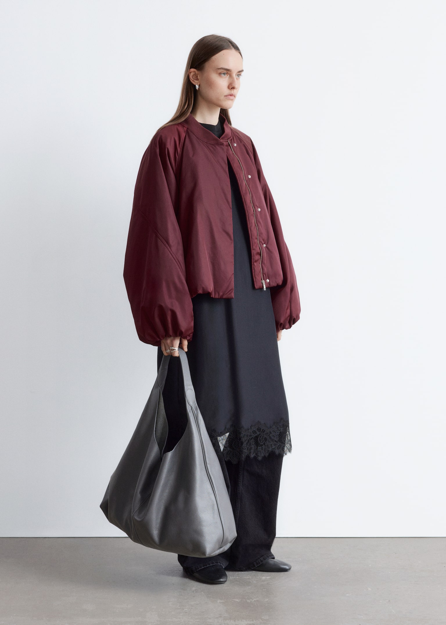 Bomber s objemnými rukávy - Tmavě červená/Černá - 5