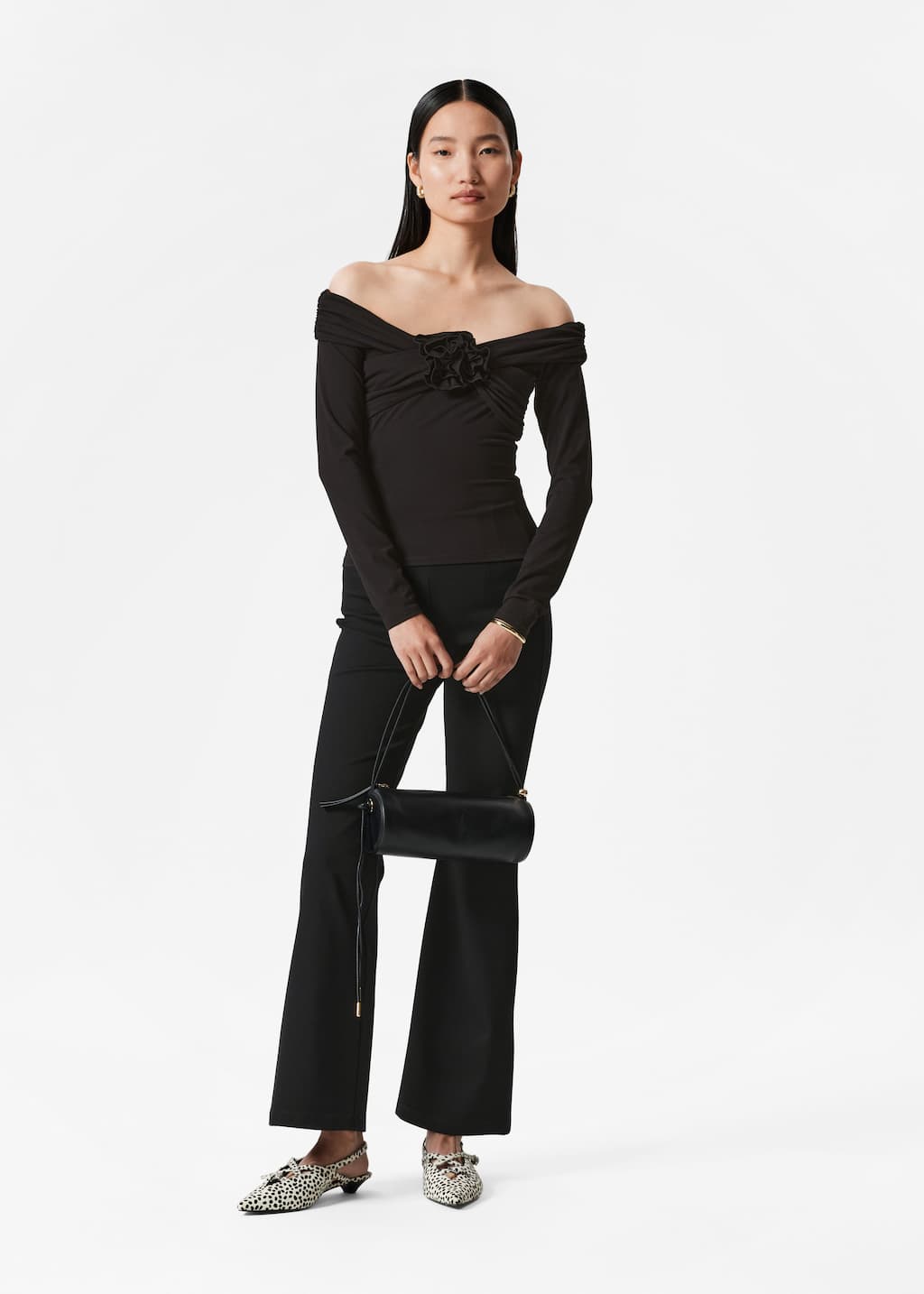 Haut froncé aux épaules dégagées - Couleur crème - Lookbook