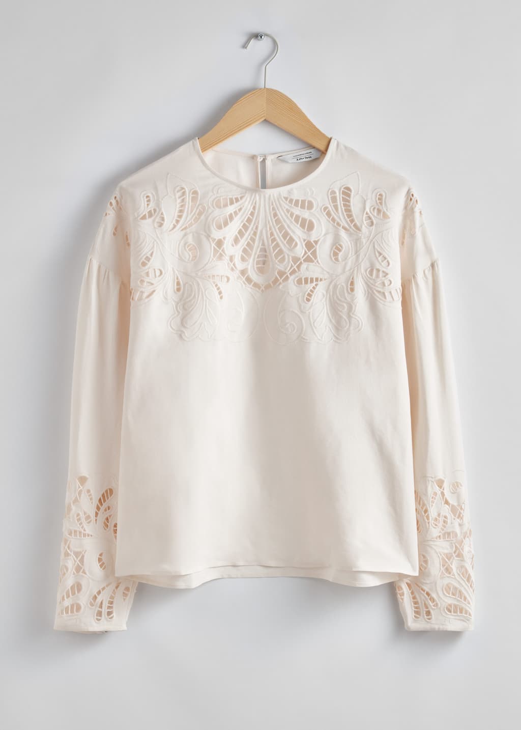 Blusa in pizzo sangallo