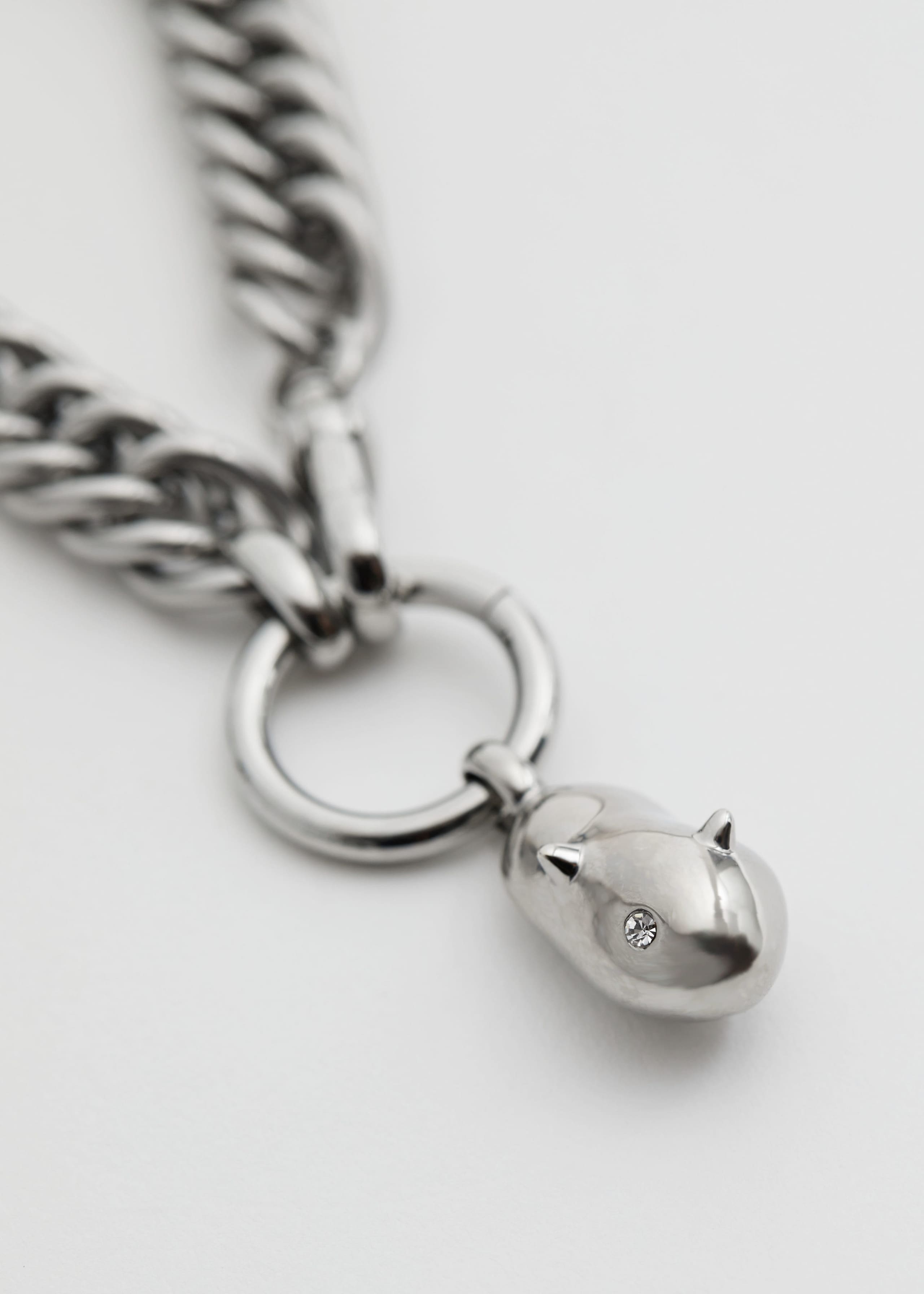 Bracciale chunky con charm - {{variantName}} - Descrizione dettagliata