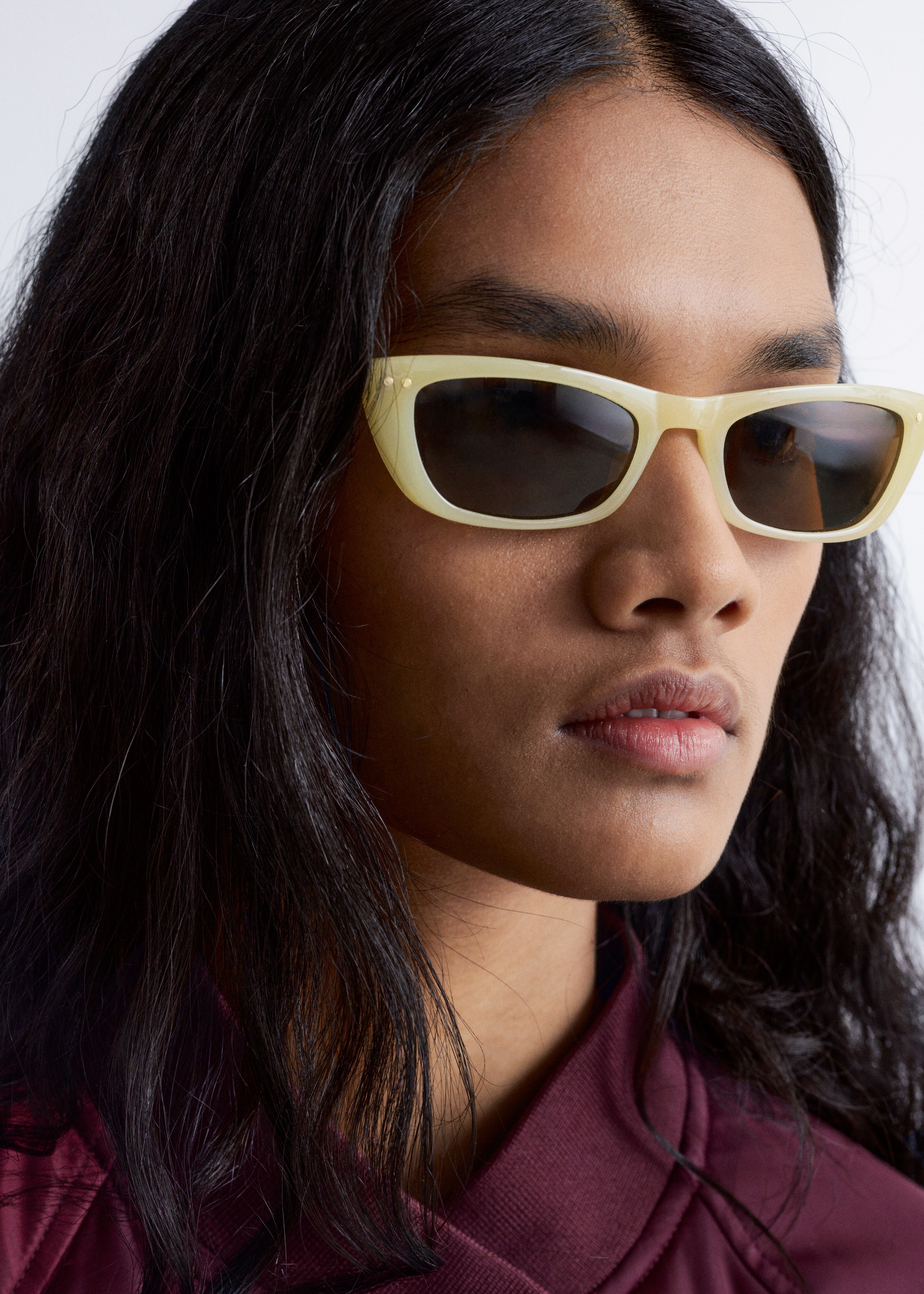 Langwerpige cat-eye-zonnebril - Lichtgeel