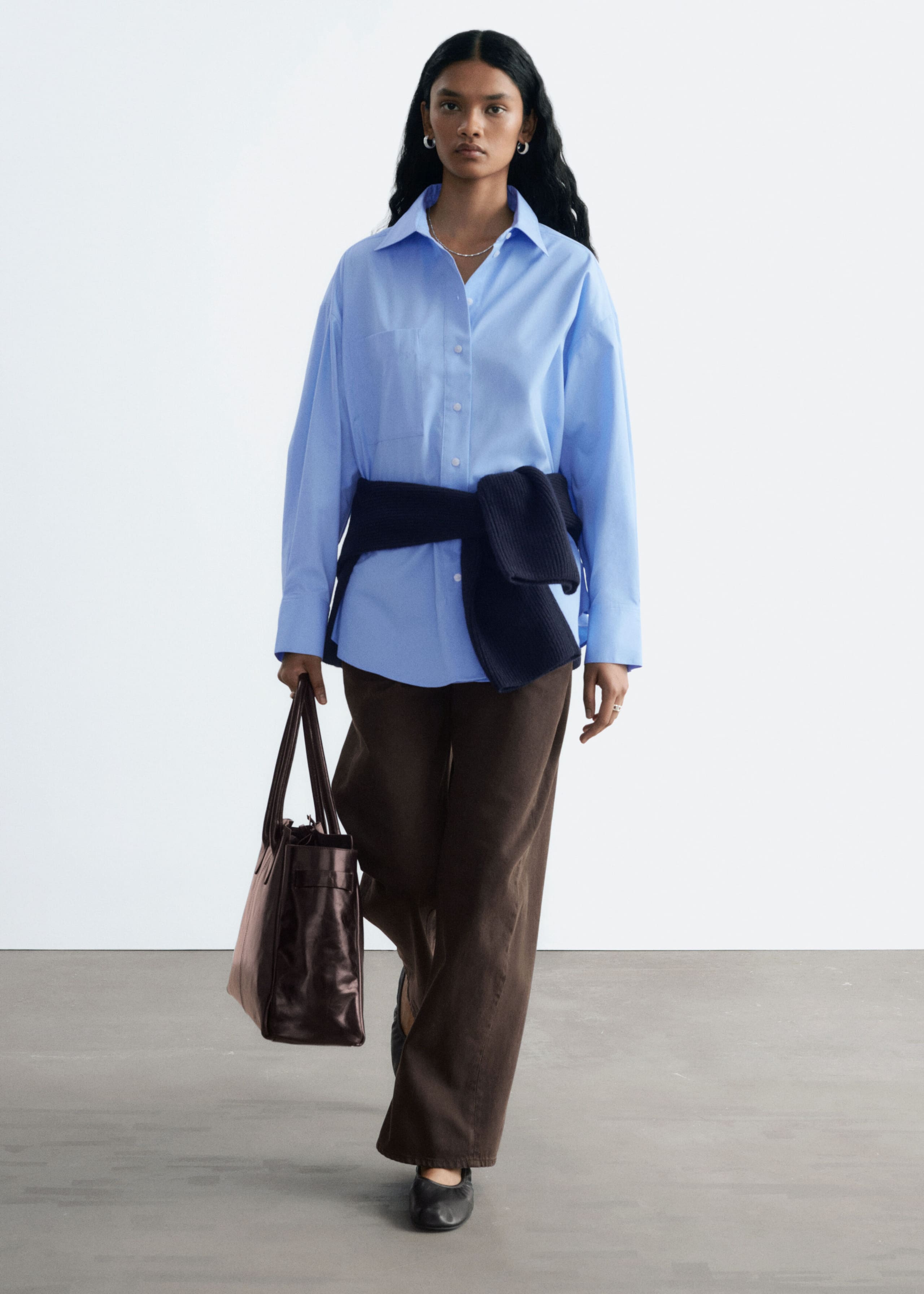 Oversized Cotton Shirt – Niebieski – Lookbook