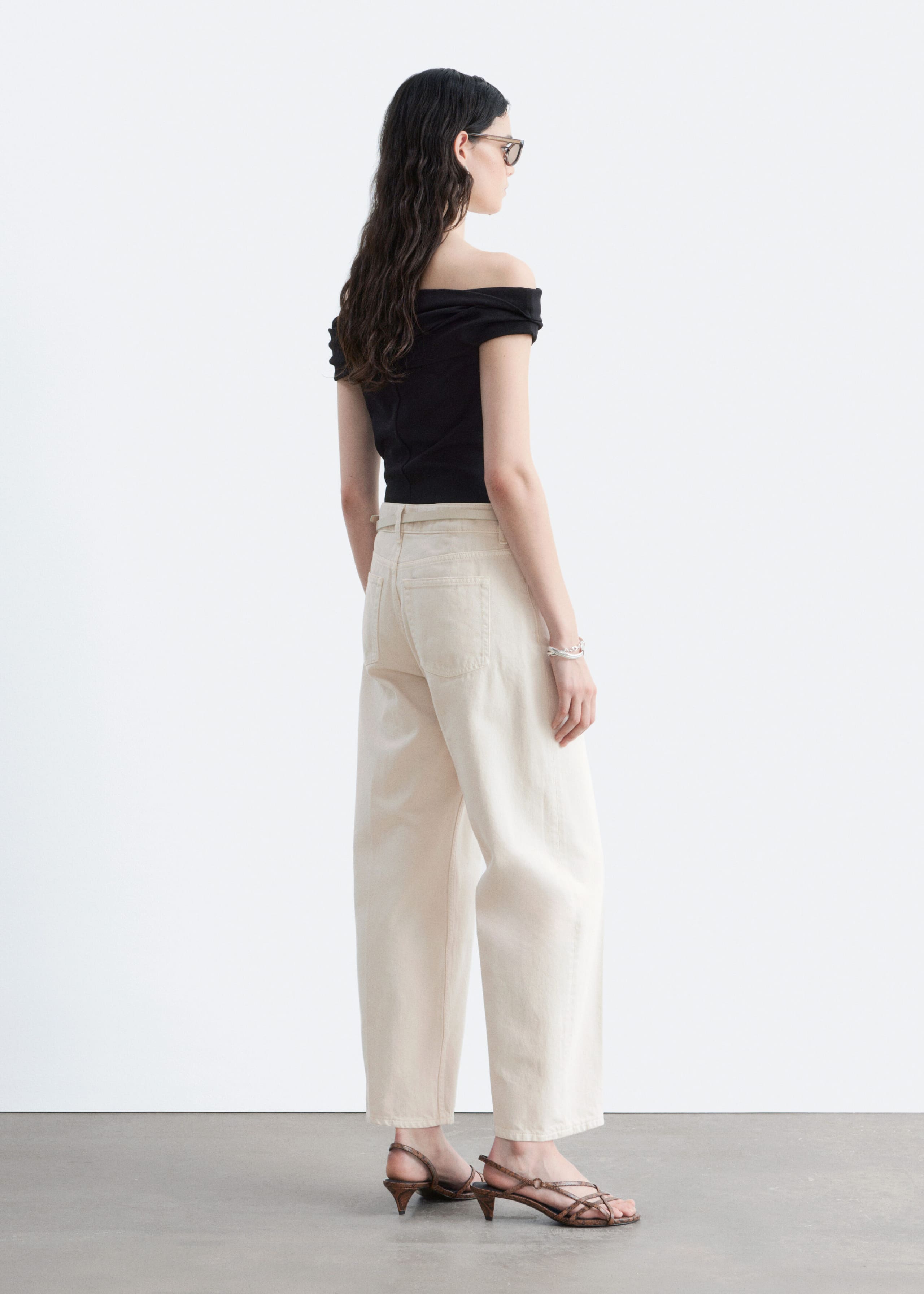 Off-Shoulder Top - Mole - Lookbook