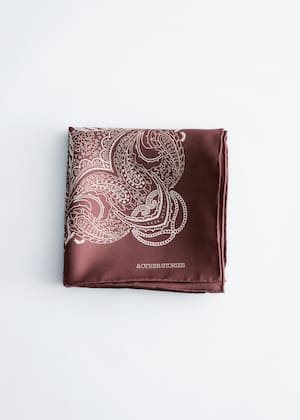 Braun/Weiß/Paisleymuster
