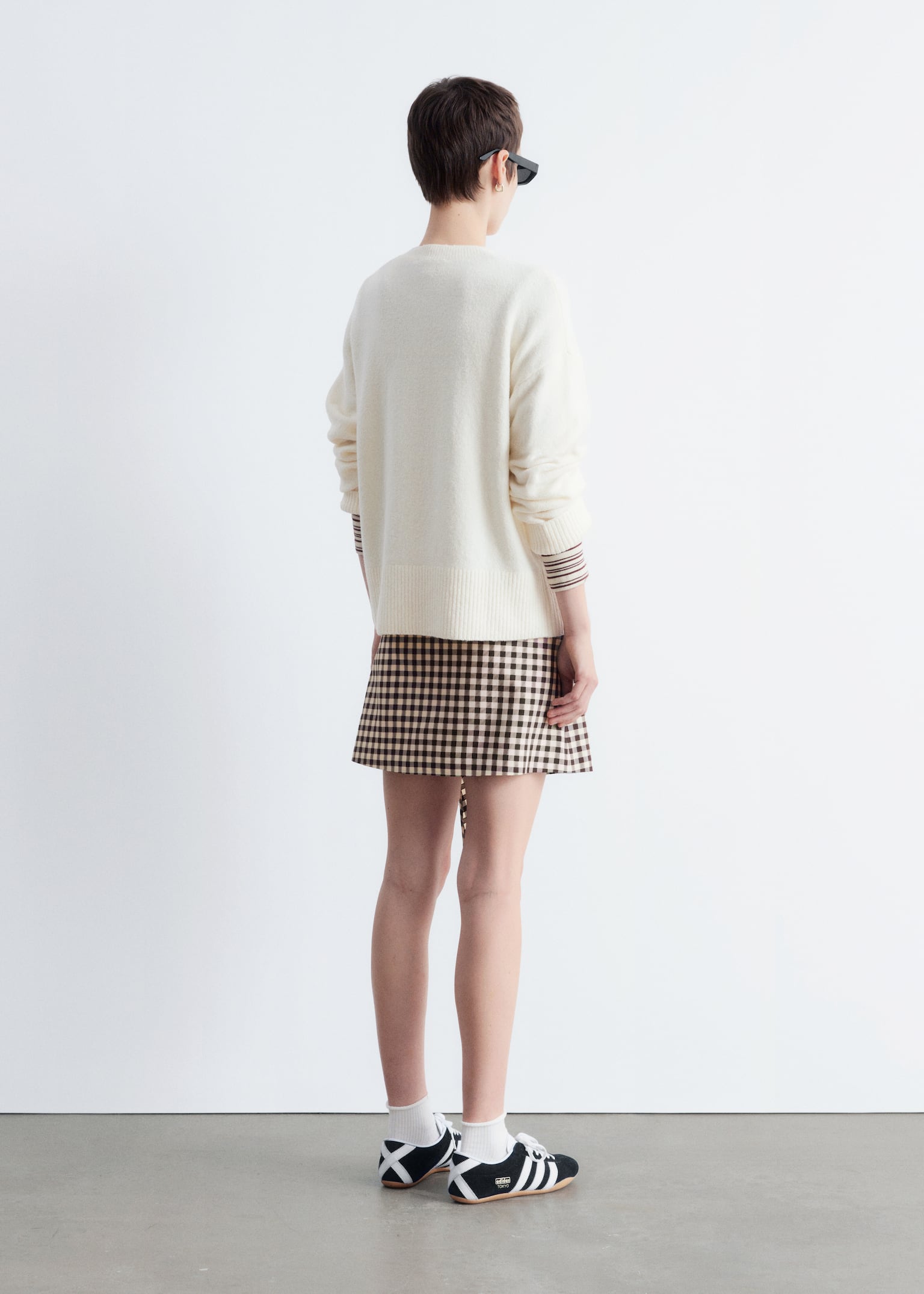 Relaxed Knit Jumper - Biały/Szary melanż/Szarobeżowy/Czarny/Ciemnoczerwony/Ciemnoniebieski/Przydymiony róż/Mole/Ciemnoróżowy/Granatowy - 3