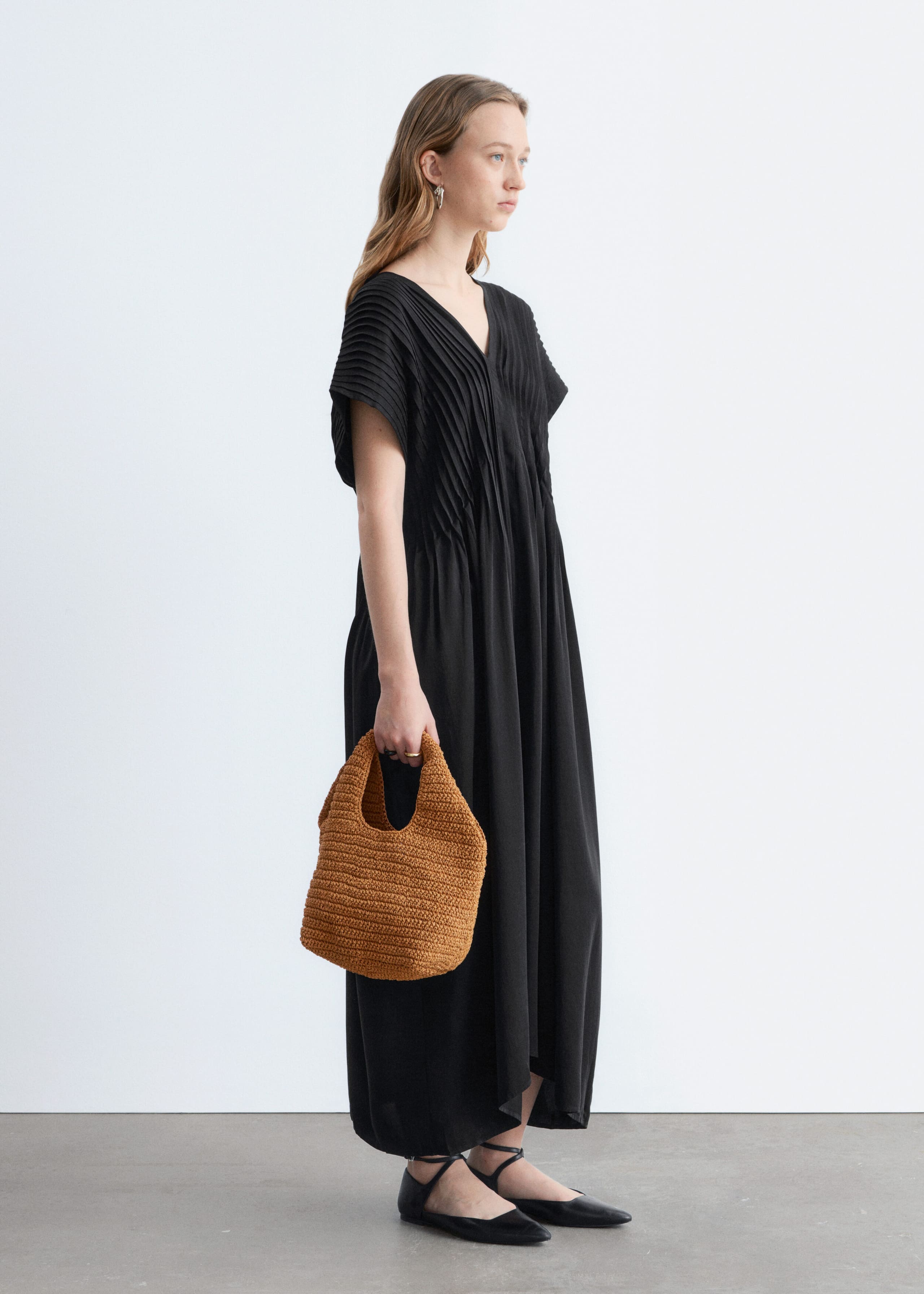 Plissiertes Midikleid mit Dolman-Ärmeln - Dunkelviolett - Lookbook