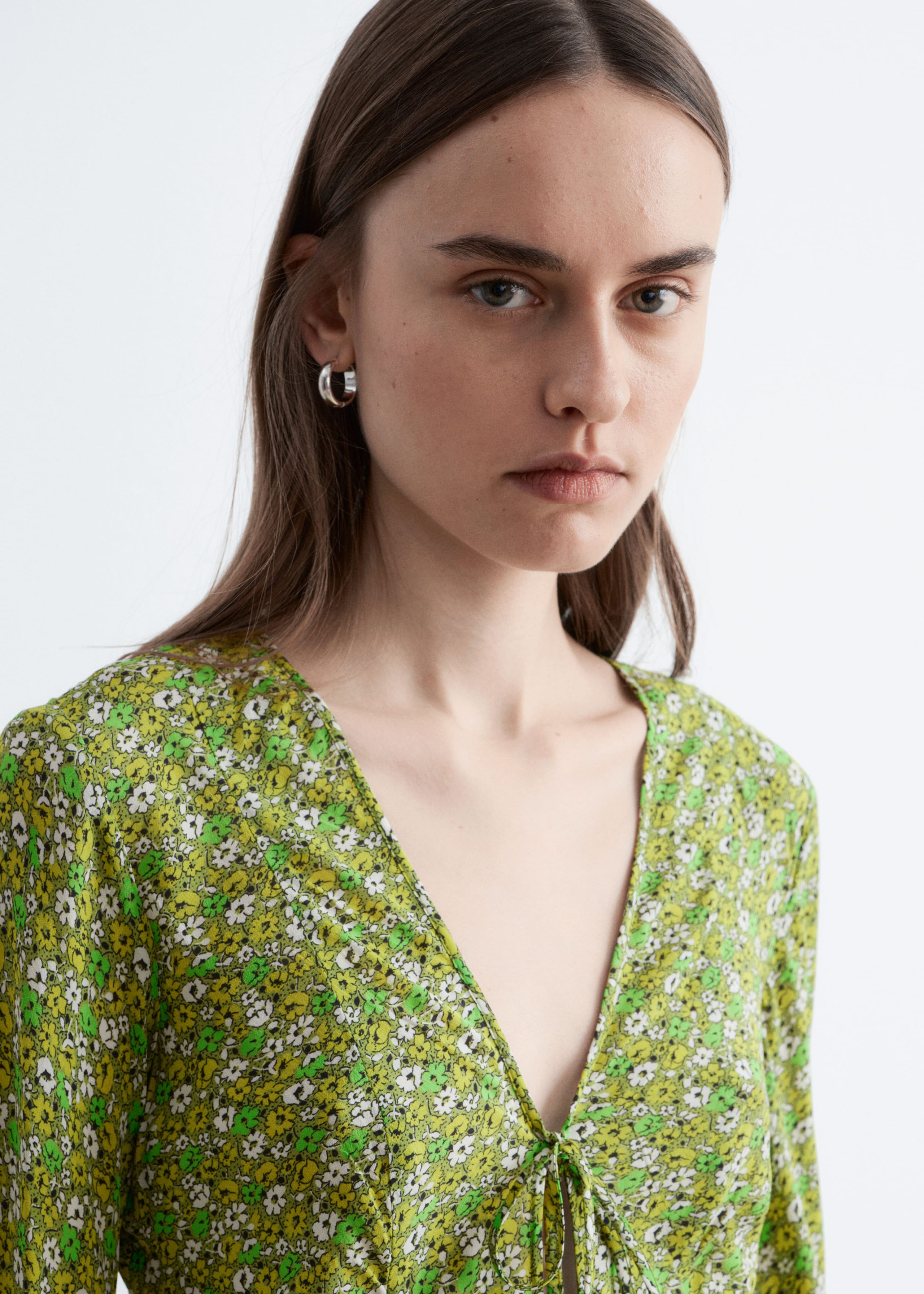 Floral V-Neck Midi Dress - Green/Floral Pattern - Lookbook